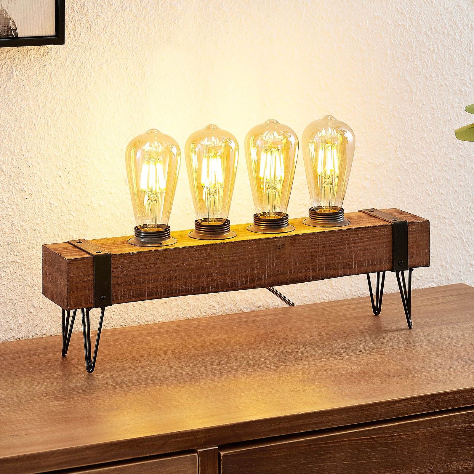 4 bulb table lamp