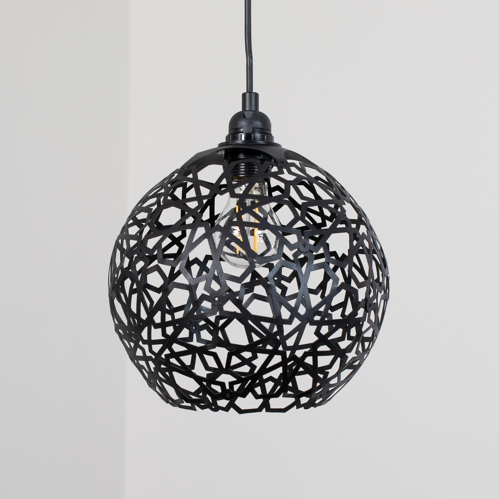 Suspension Fellini MR-897 à 3 lampes décentrée noire