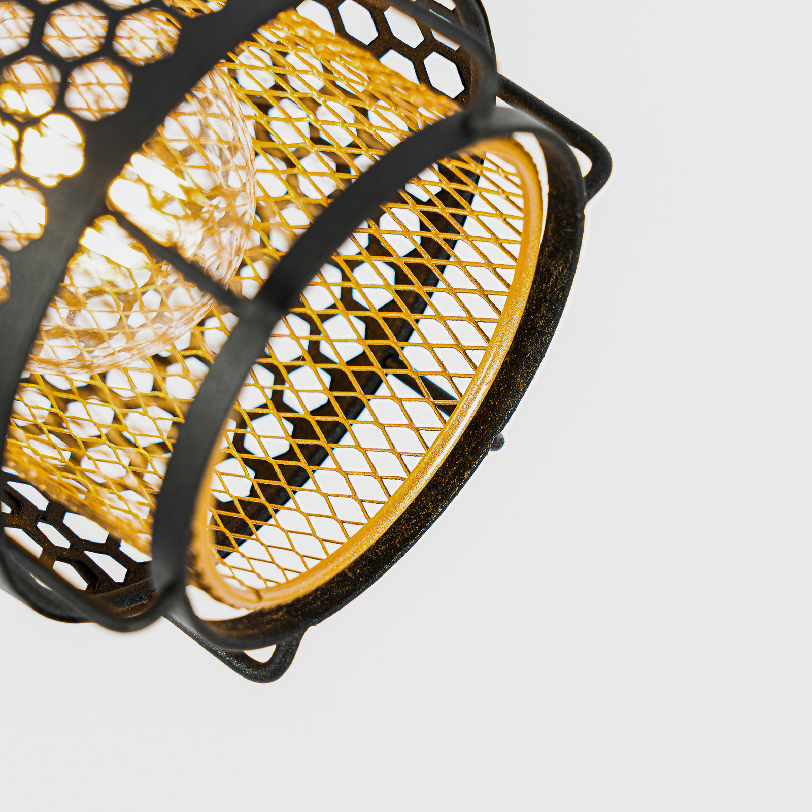 Eudoria 3 Plafonieră Black/Gold - Lindby Eudoria 3 Plafonieră Black/Gold - Lindby