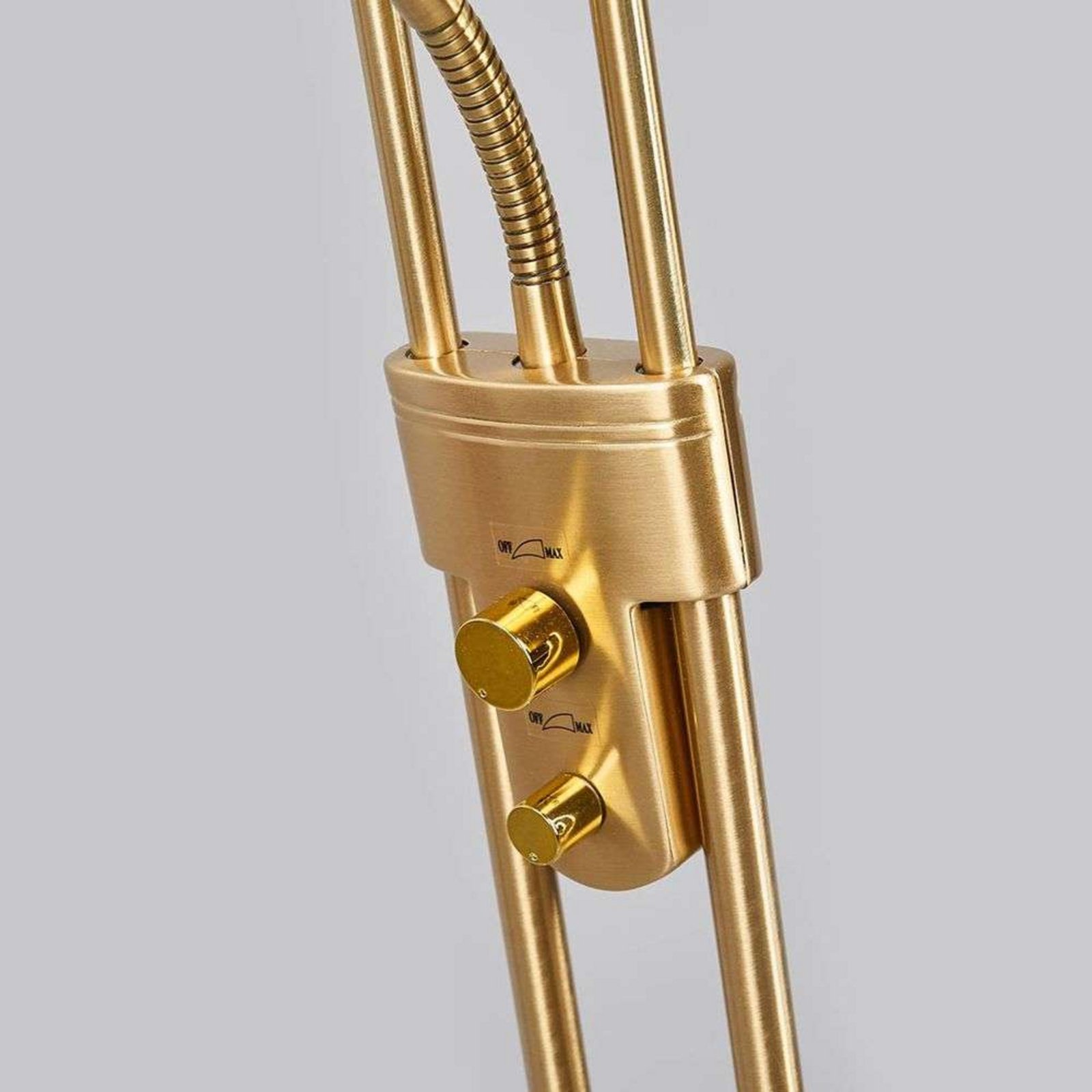 Josefin LED Golvlampa Brass - Lindby