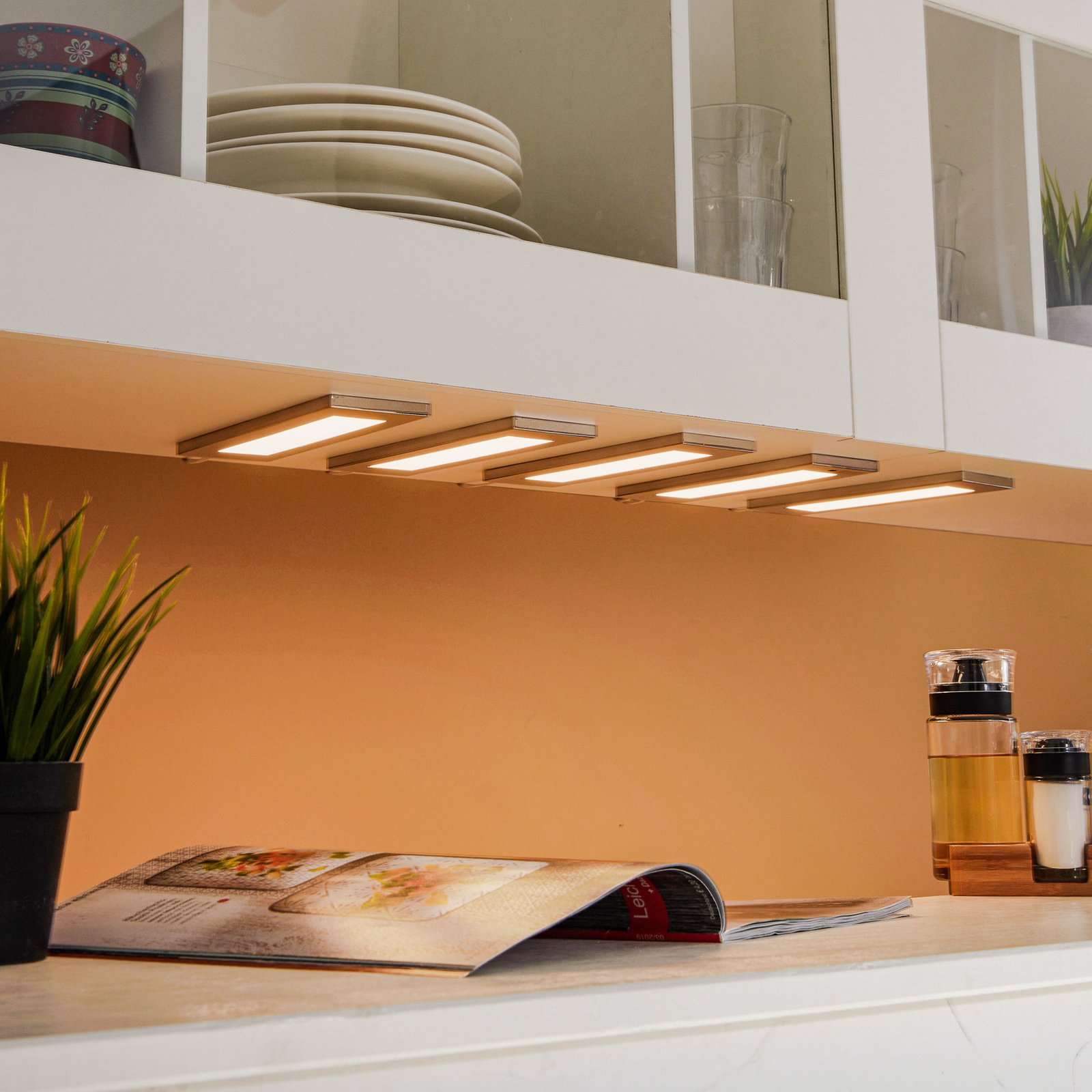 Prios Juska LED under-cabinet light, 5 lights