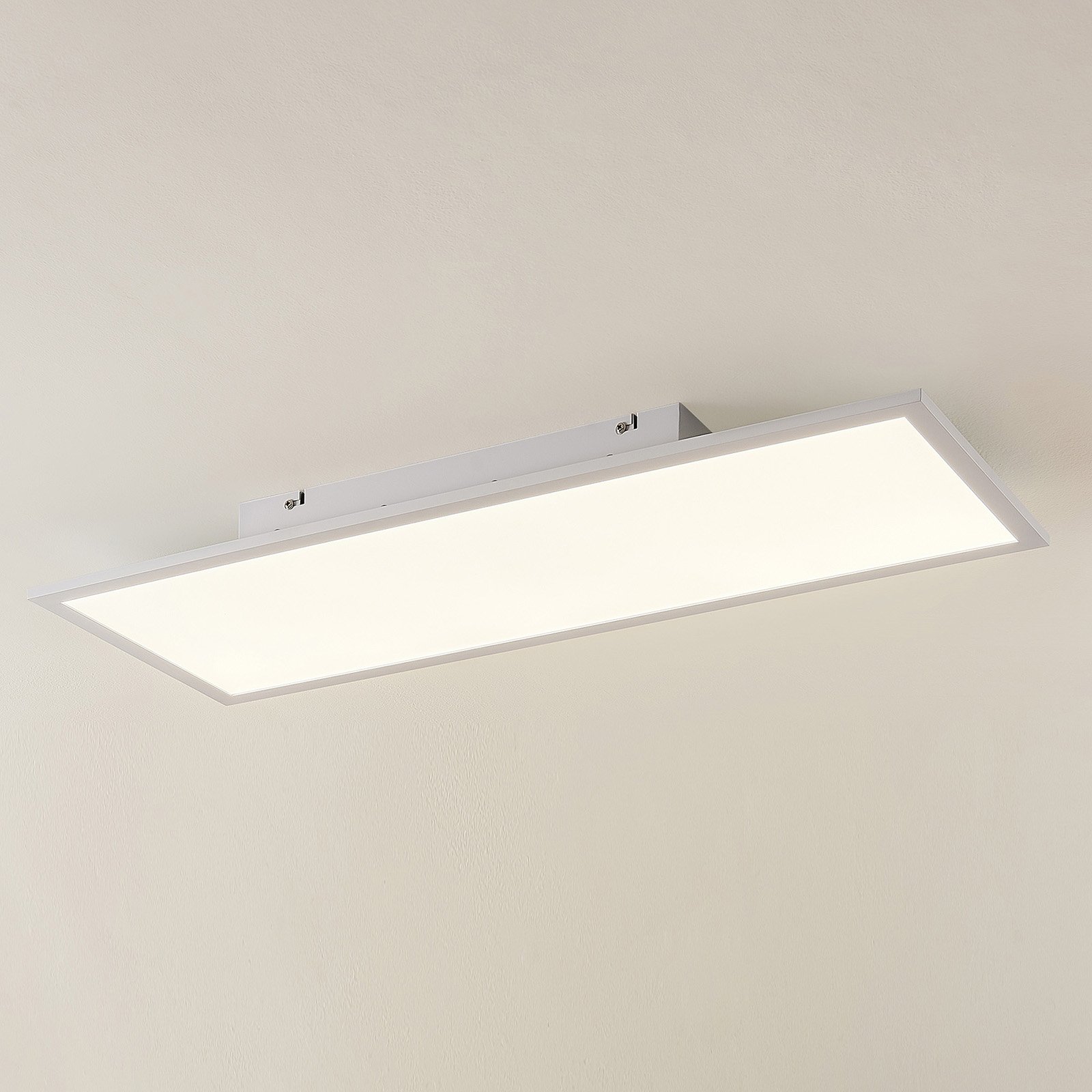 Quais LED Plafondlamp 4.000K 30x80 White - Lindby
