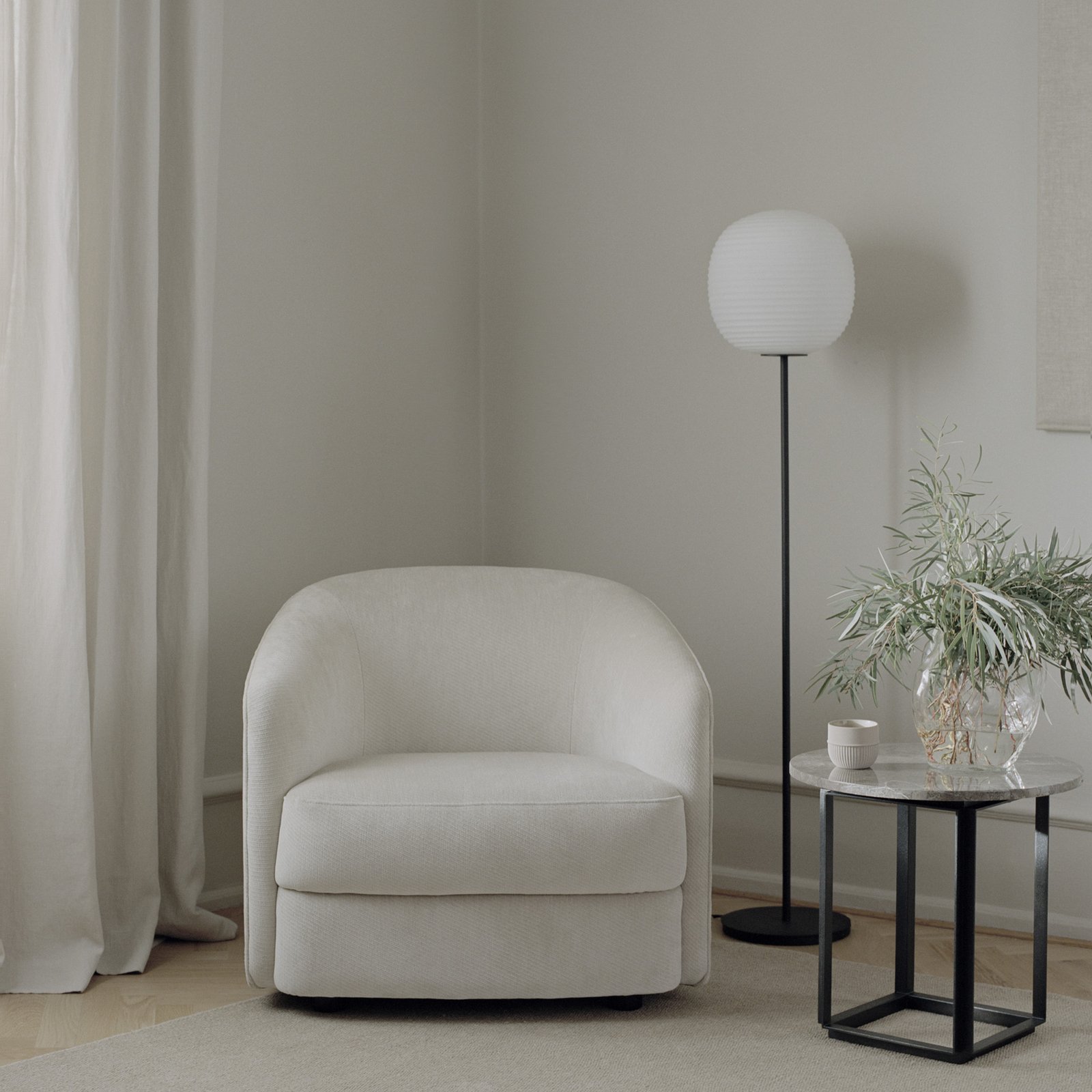 Lantern Stehleuchte - New Works