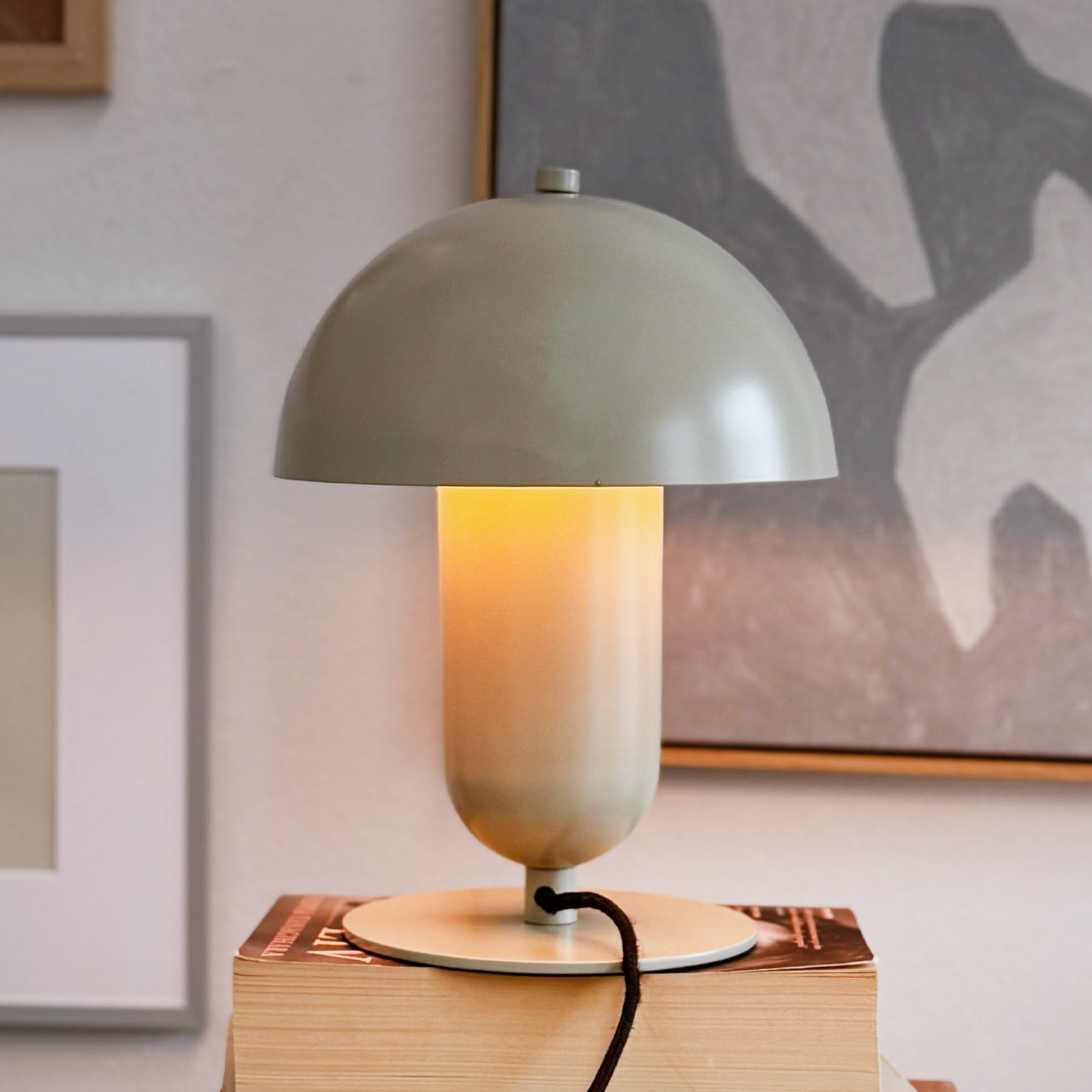 Movie bordlampe, grå, metal, E27 – Dyberg Larsen Movie bordlampe, grå, metal, E27 – Dyberg Larsen
