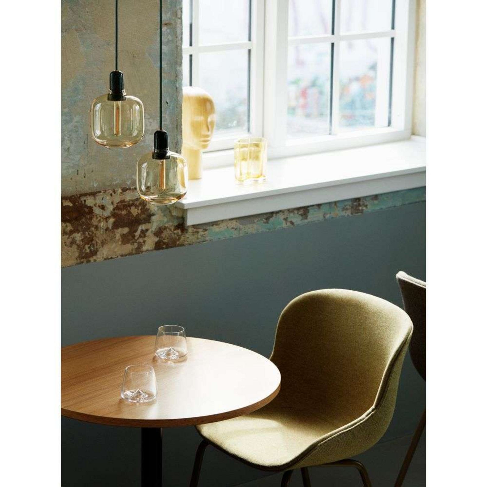 Amp Pendant Small Smoke/Brass - Normann Copenhagen