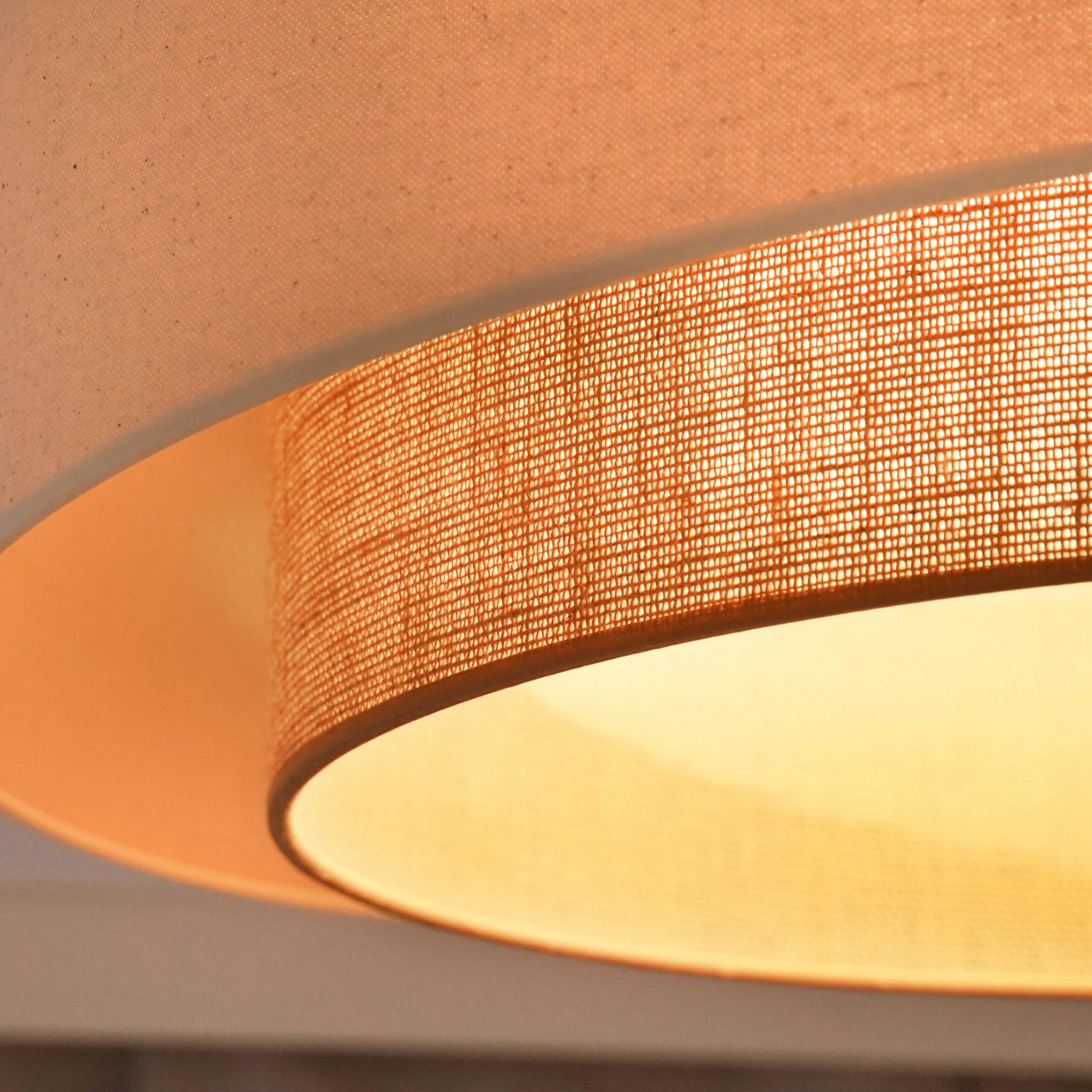 LED griestu gaisma Luneta S, džuta, smilškrāsas/brūnā krāsā, Ø 60 cm, 3 pakāpju