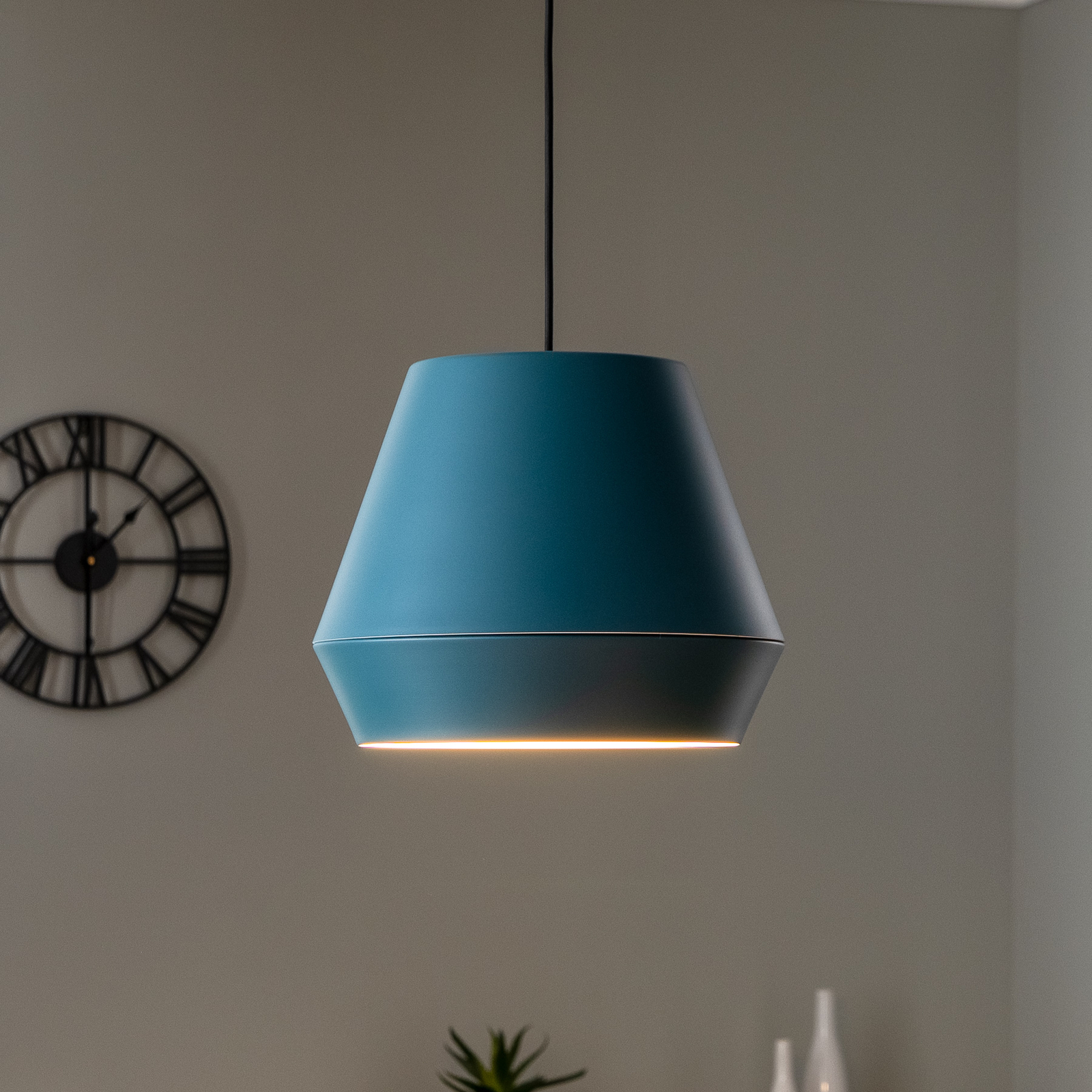 Lucande Mynoria LED-pendellampa, blå, aluminium, Ø 35 cm