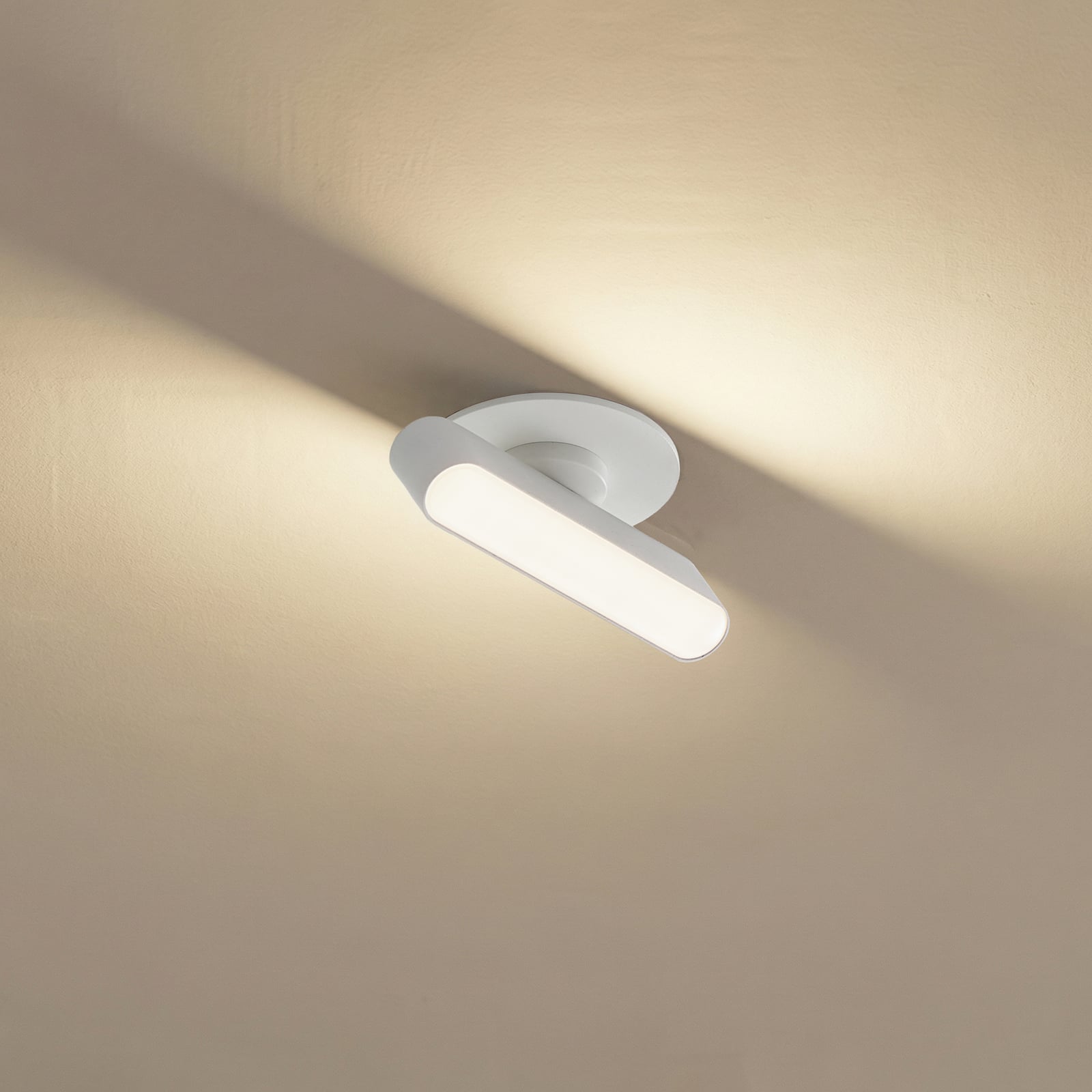 Lindby Eldrin LED recessed light, white, batten light, 13.1 cm