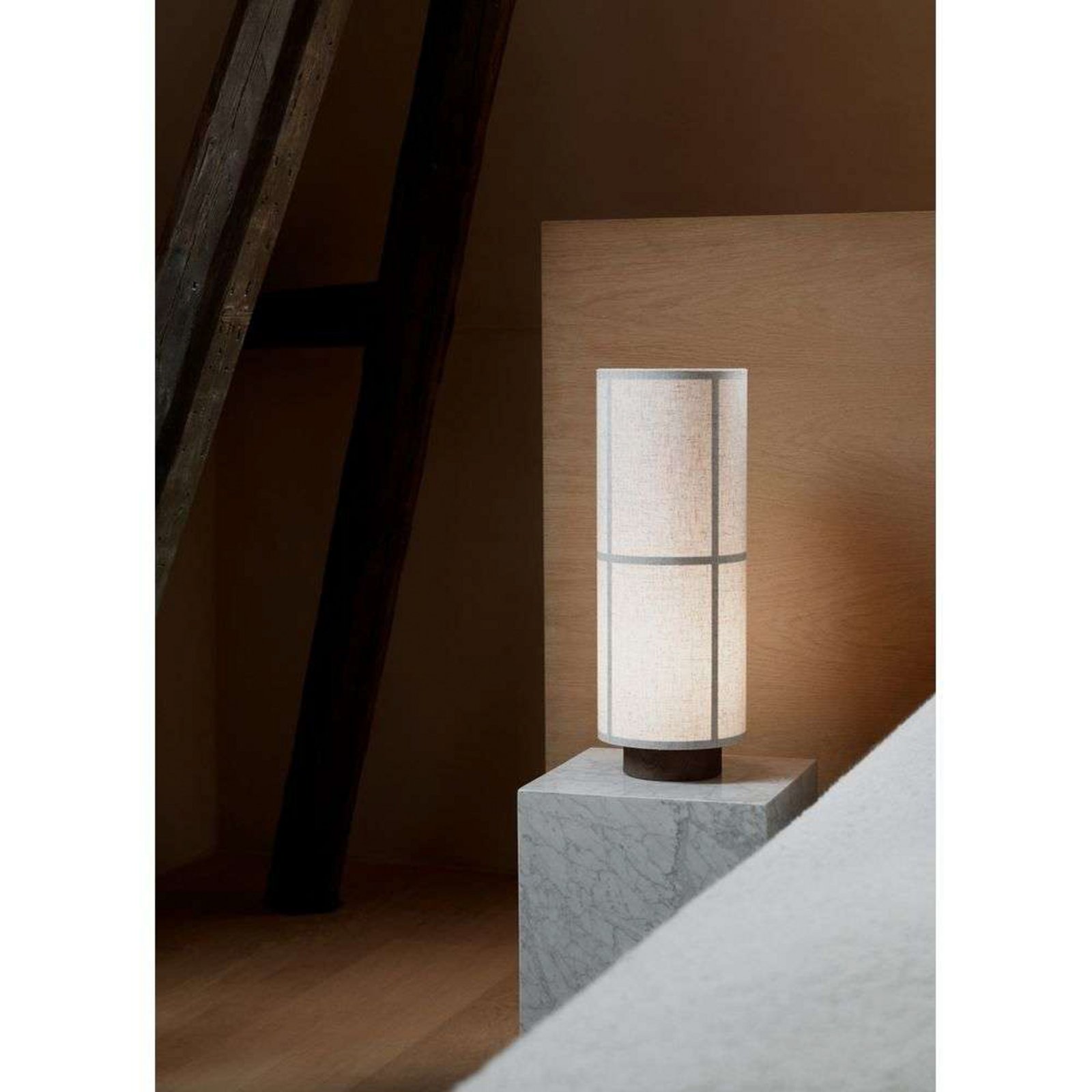 Hashira Stolová Lampa Ø18 Raw - Audo Copenhagen