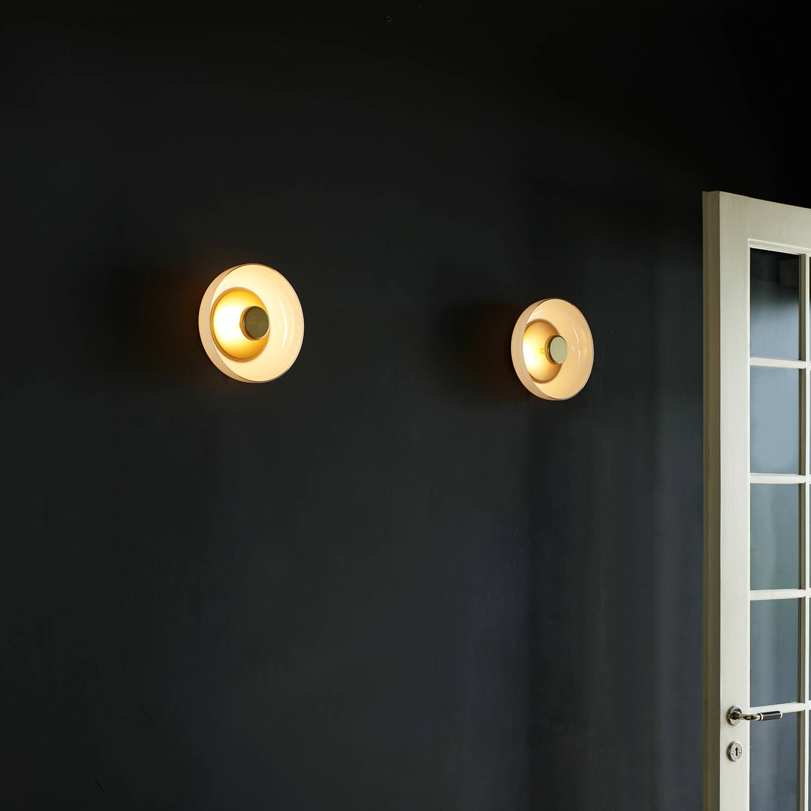 Nuura Blossi Wall/Ceiling LED wandlamp, wit