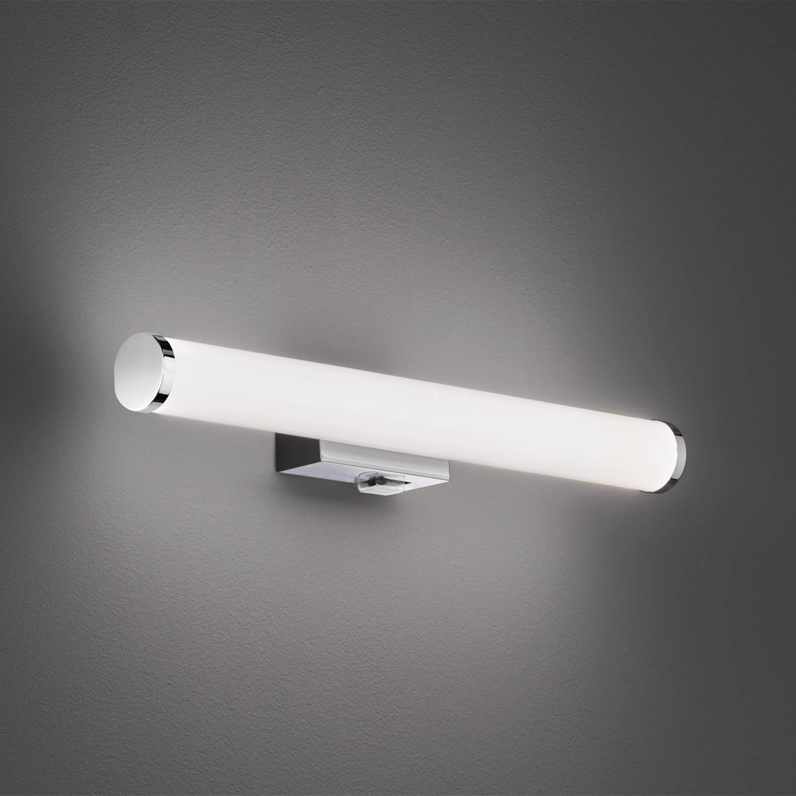 Fényes ezüstszínű LED fali lámpa (hosszúság 40 cm) Mattimo – Trio
