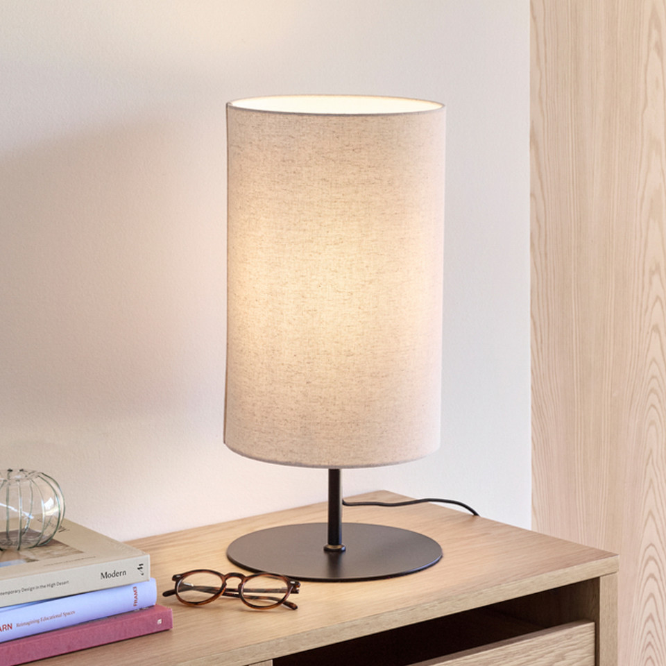 Hübsch Sable bordslampa, beige från Hübsch