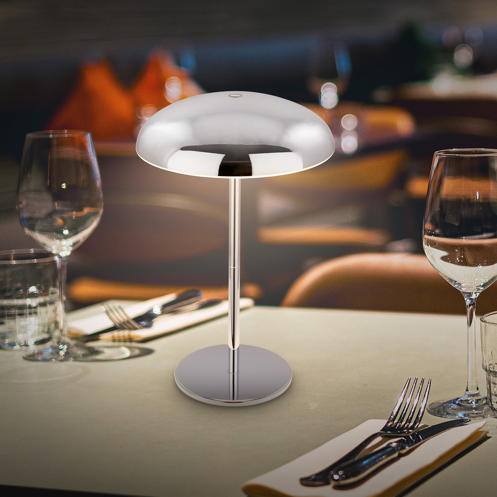 LED акумулаторна настолна лампа Brilo unplugged Caxa 30 cm, хром