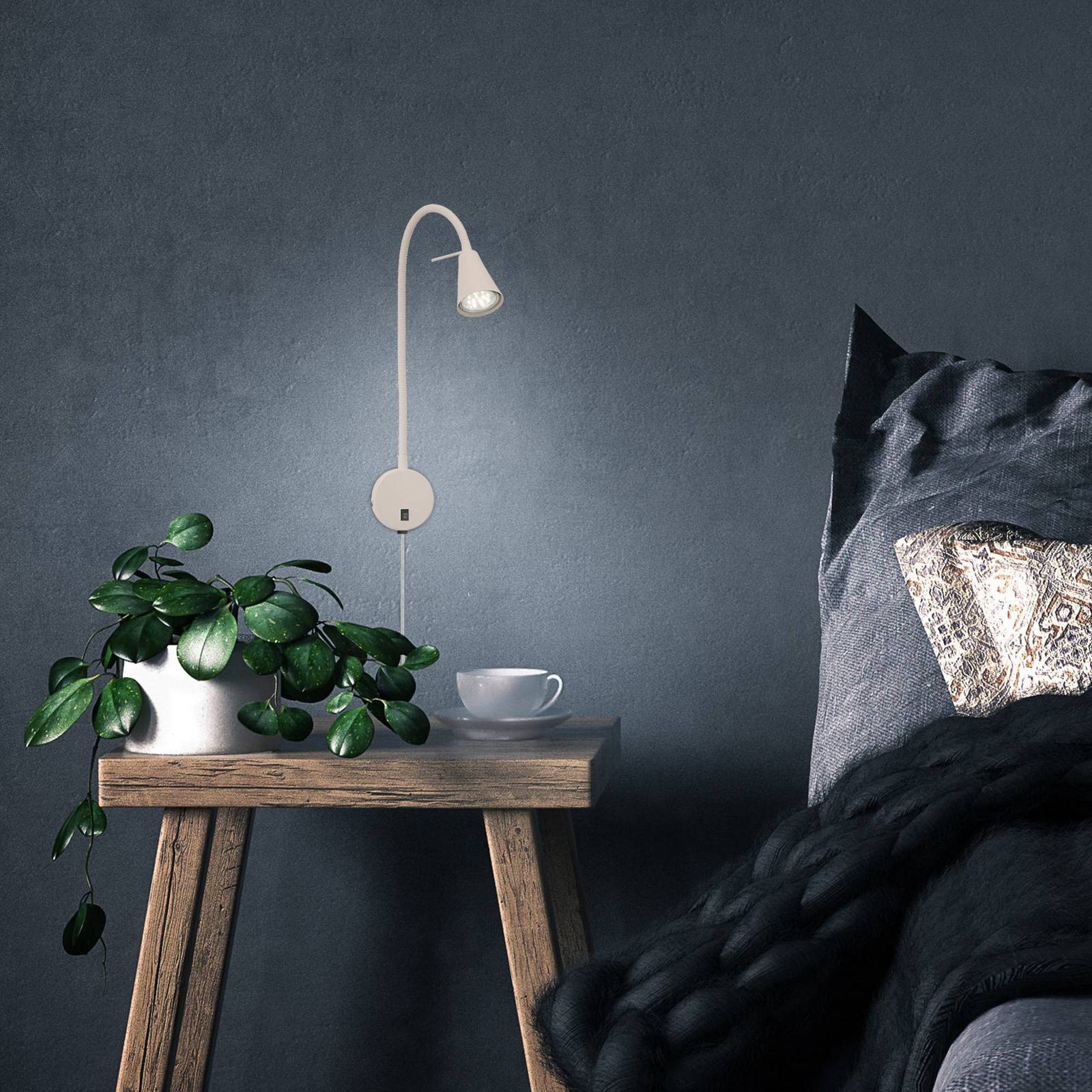 LED-Wandleuchte Tusa, beige, Metall, 45cm, Flexarm, GU10 günstig online kaufen