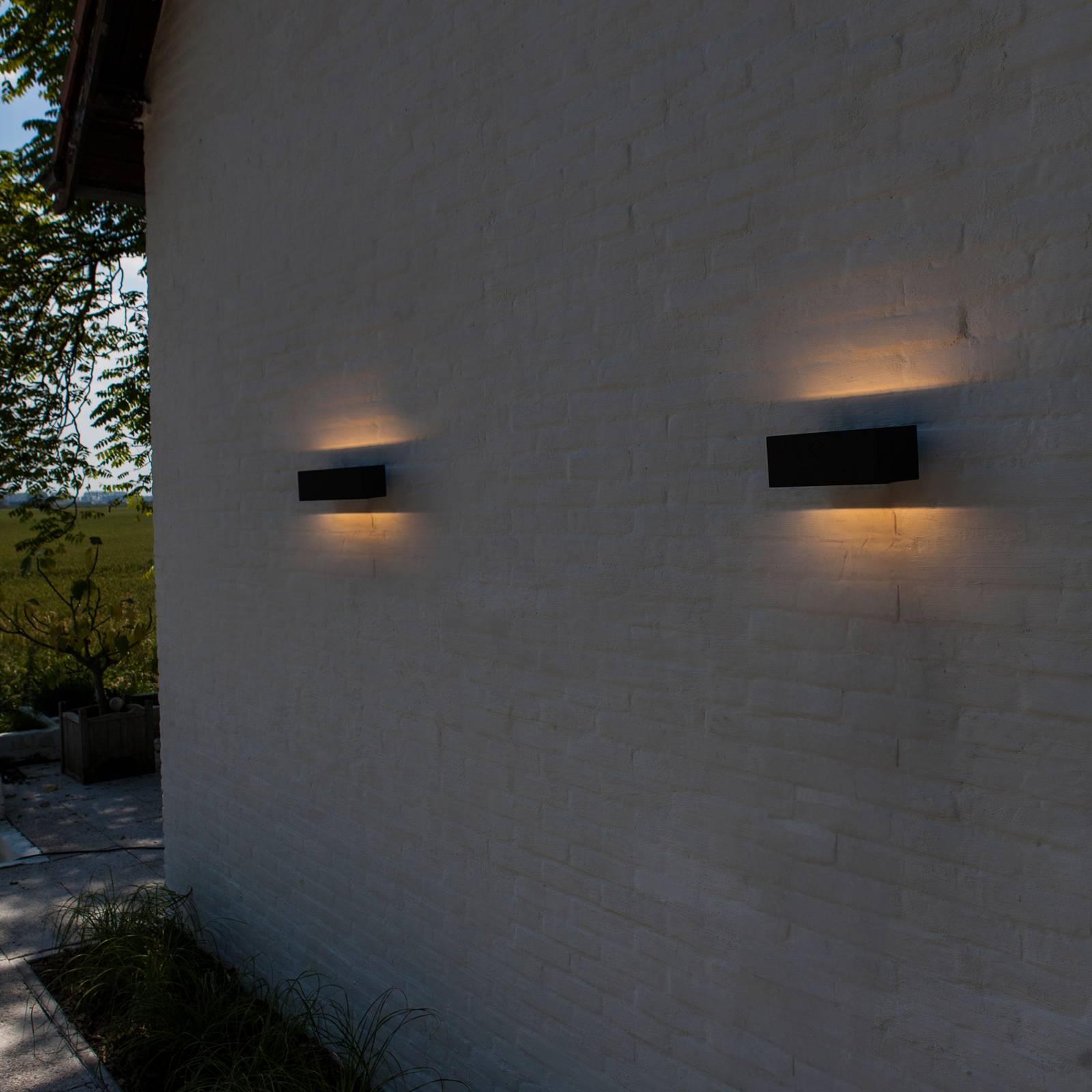 Kinkiet zewnętrzny LED GEMINI, czarna, 22 cm, IP54, światło skierowane w górę/w