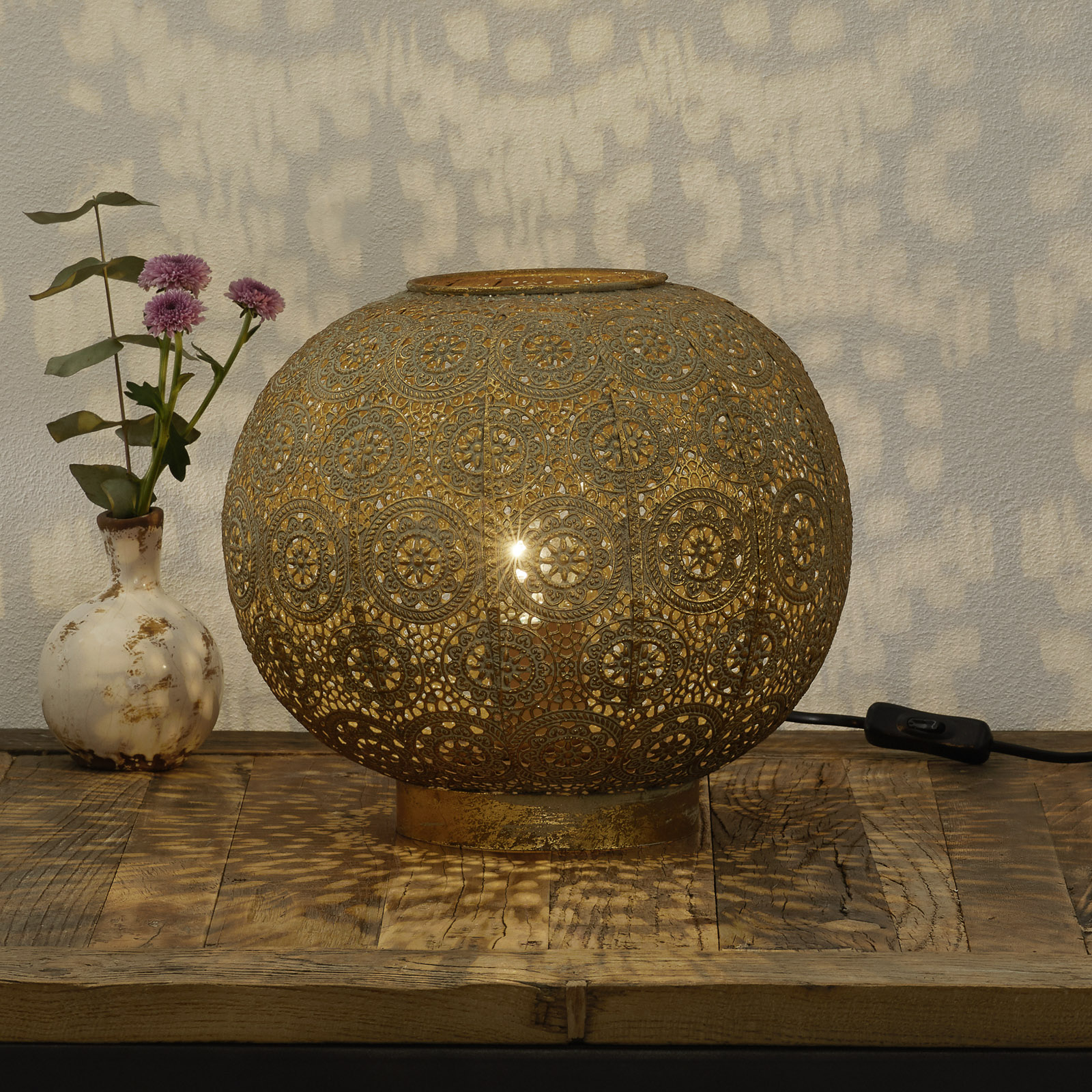 Asztali lámpa Motivo, gömb alakú, arany