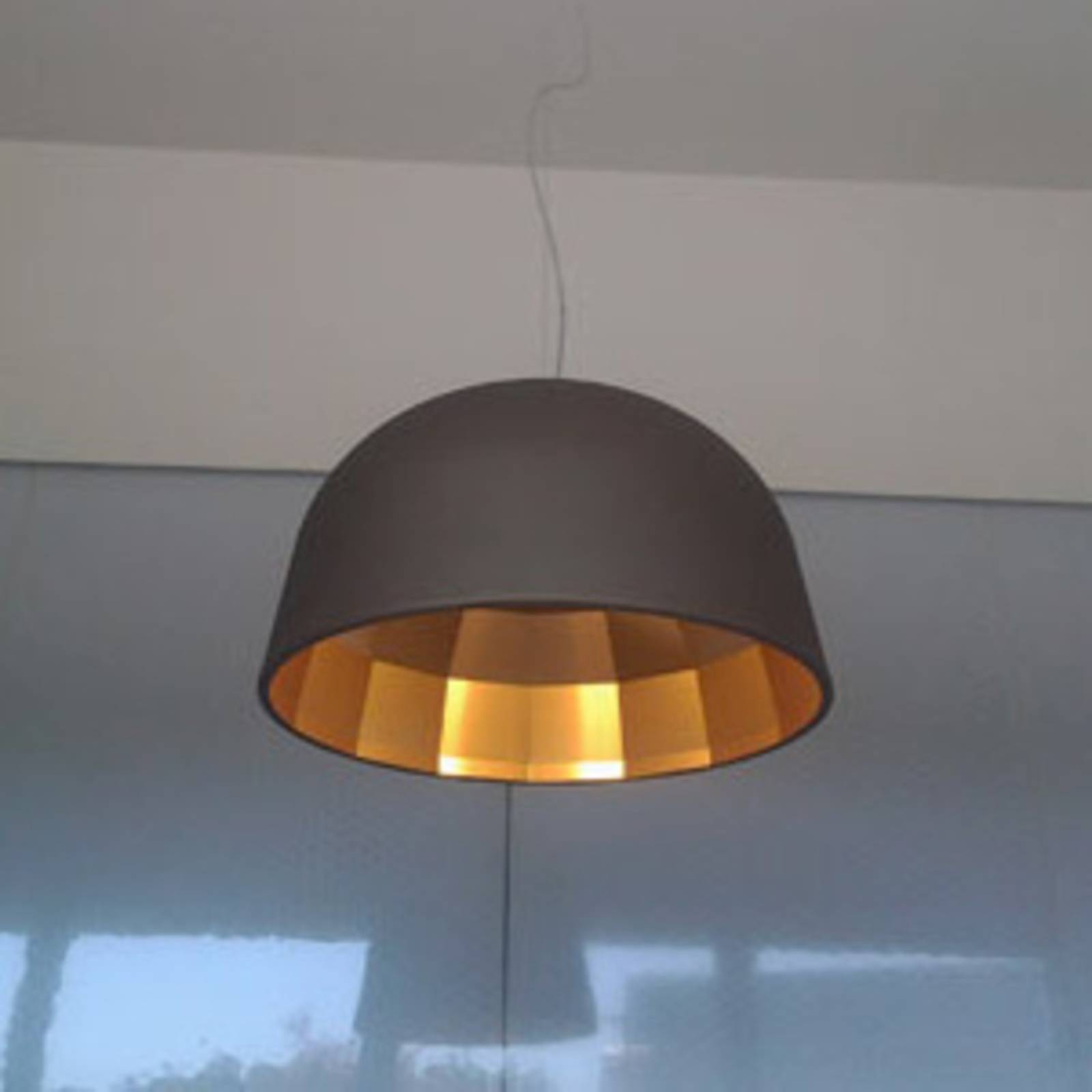 Oluce Empty - lampa wisząca LED brązowa, 59 cm