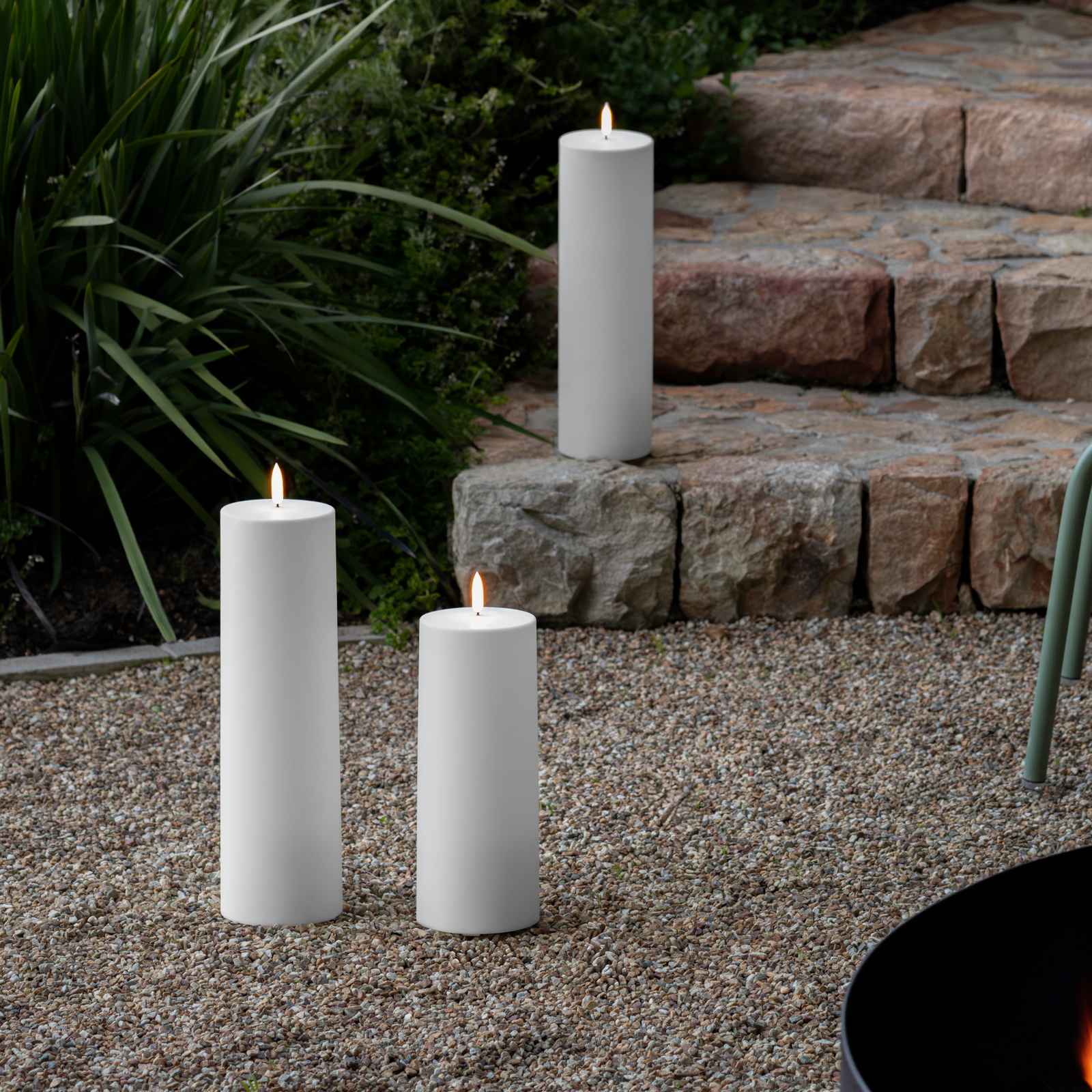 PILLAR Maxi Outdoor LED-stearinljus H 40 cm, IPX5 - Uyuni Lighting PILLAR Maxi Outdoor LED-stearinljus H 40 cm, IPX5 - Uyuni Lighting