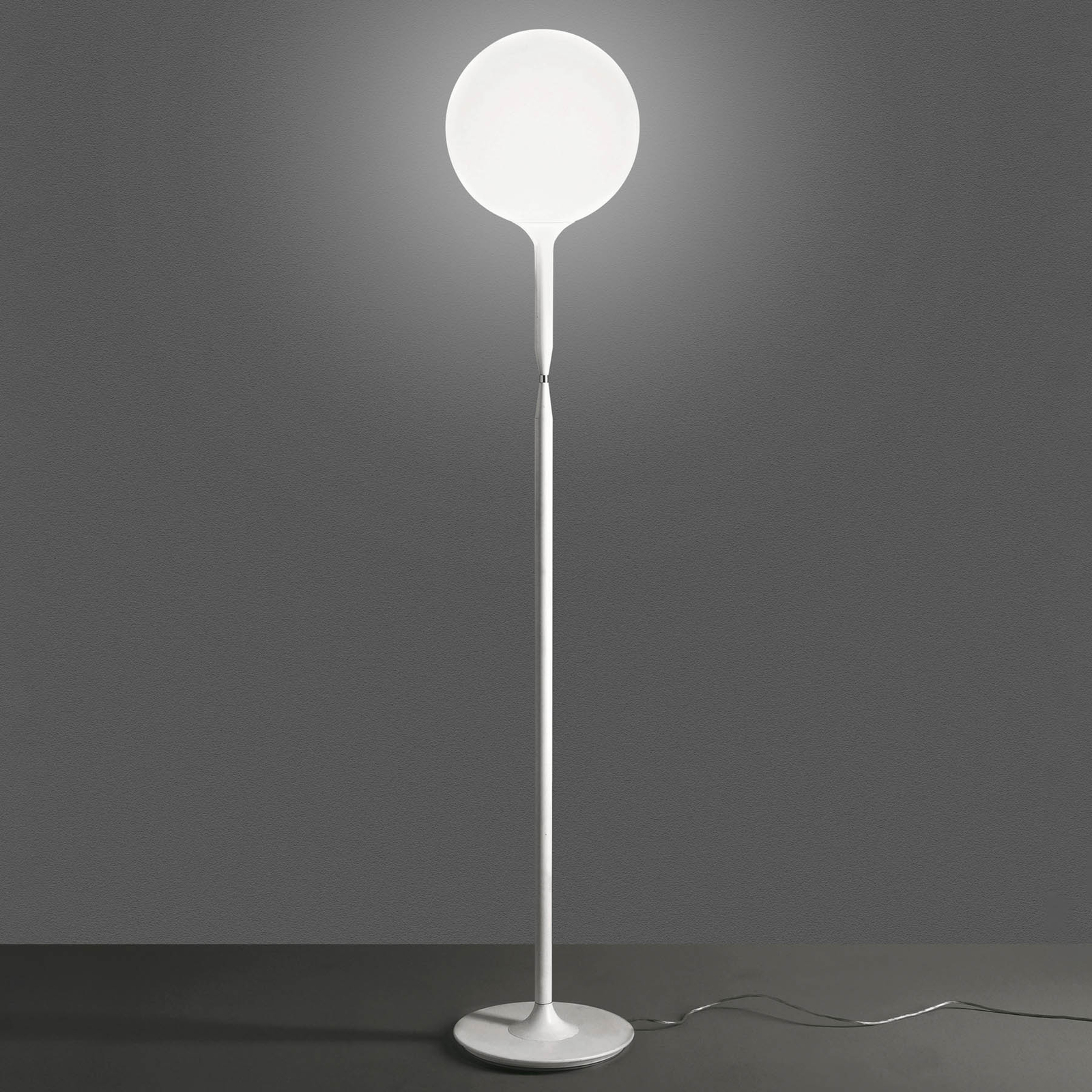 Artemide Castore floor lamp, glass, Ø 35 cm