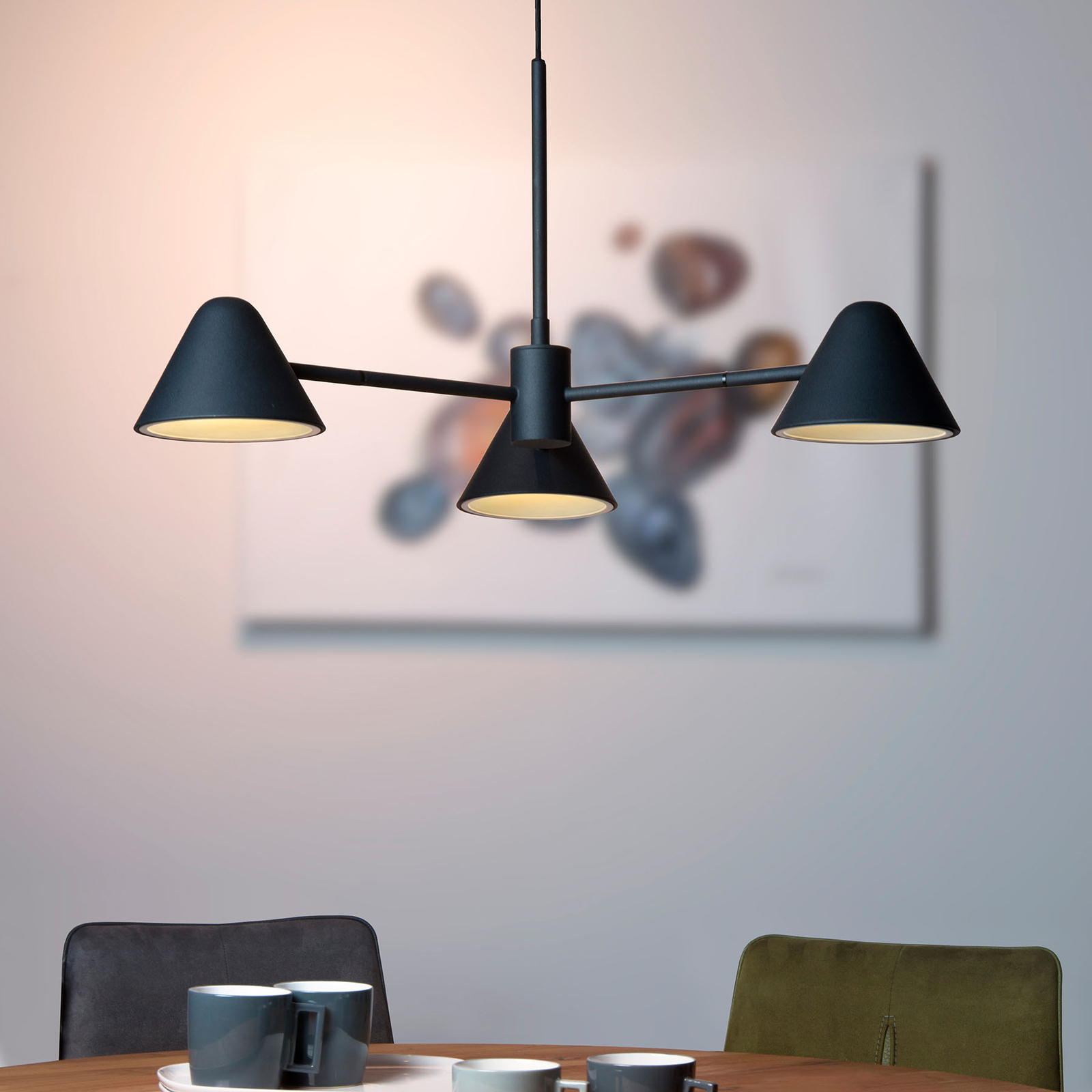 LED-Pendelleuchte Devon mit drei Kegelschirmen