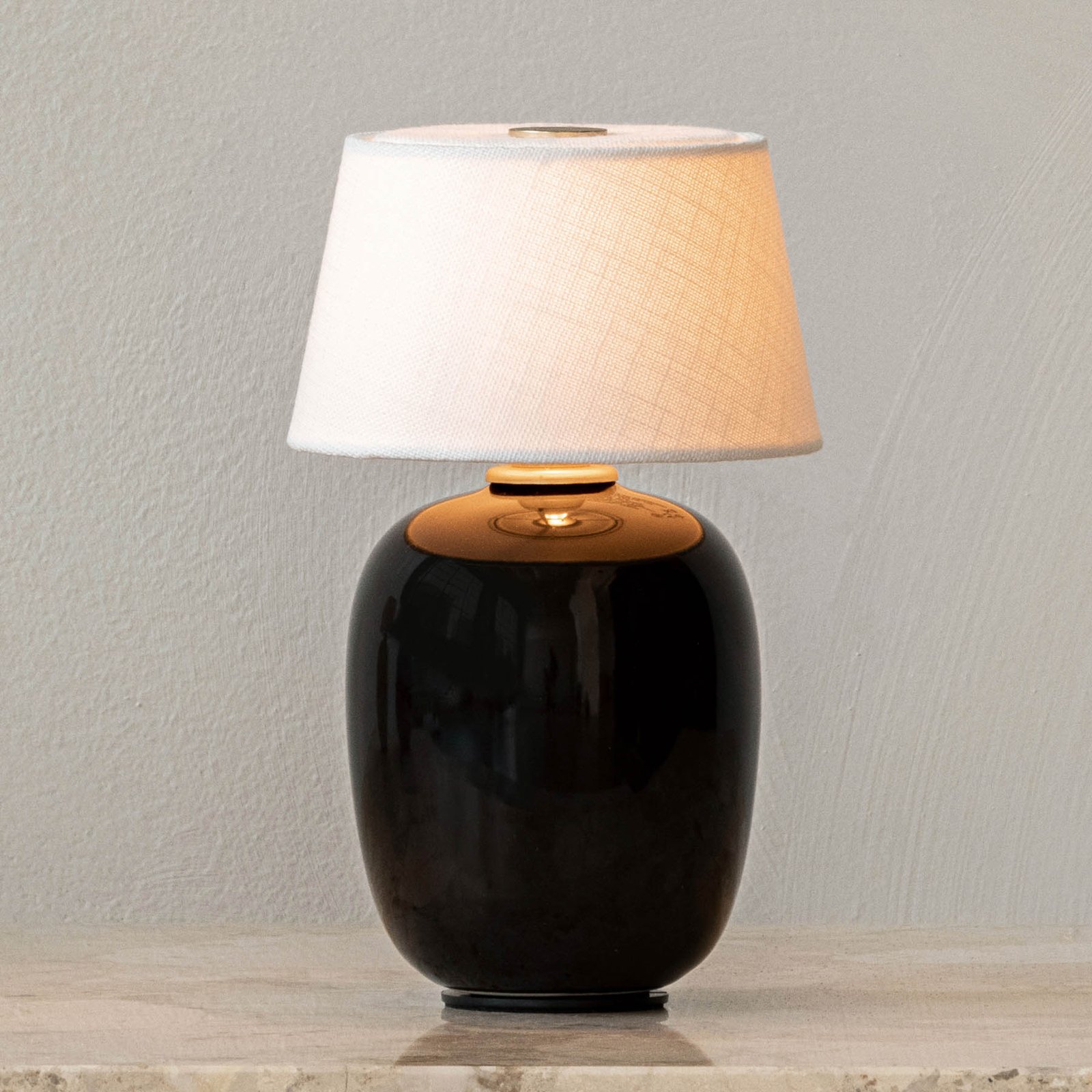 Menu Torso LED-stolní lampa s baterií, černá