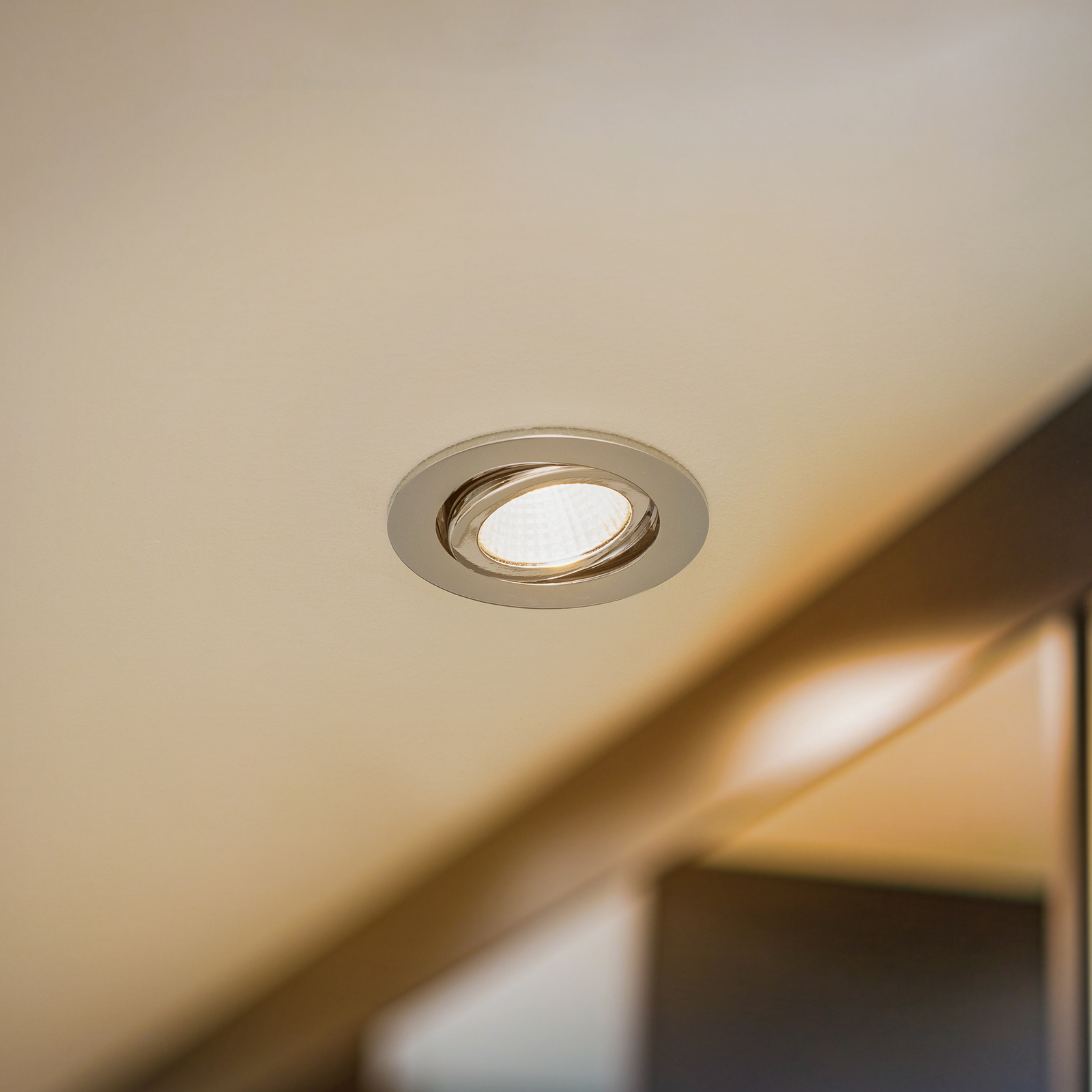 BRUMBERG LED-Einbaustrahler IP65 rund schaltbar