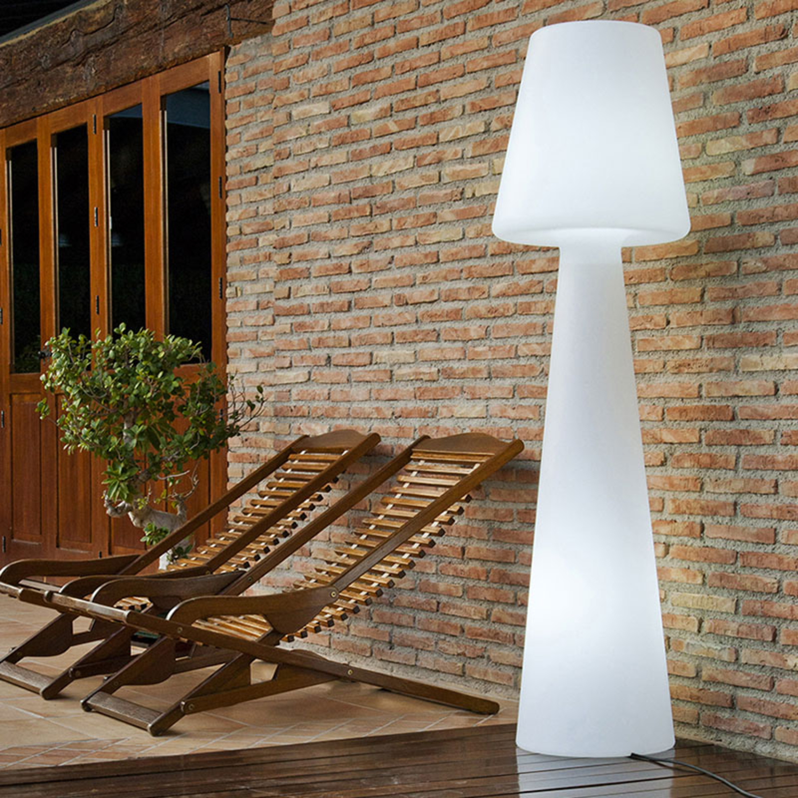 Newgarden Lola vloerlamp hoogte 165 cm warmwit