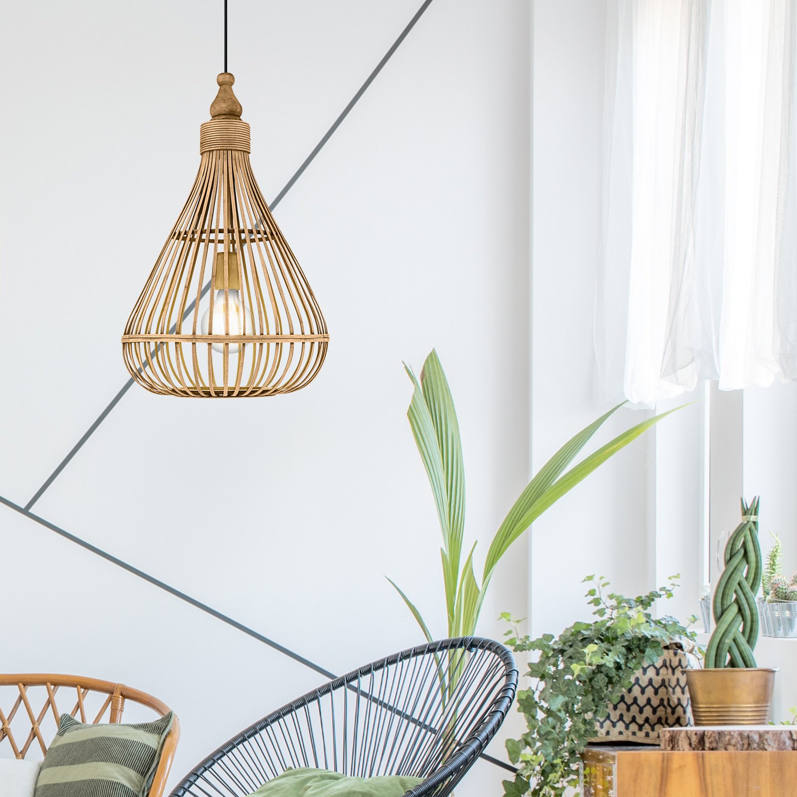 Suspension Amsfield en bambou, forme de poire