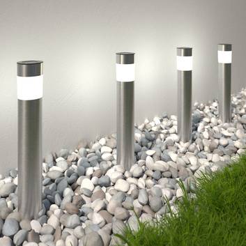 Solar-powered LED pillar light Reija in a set of 4
