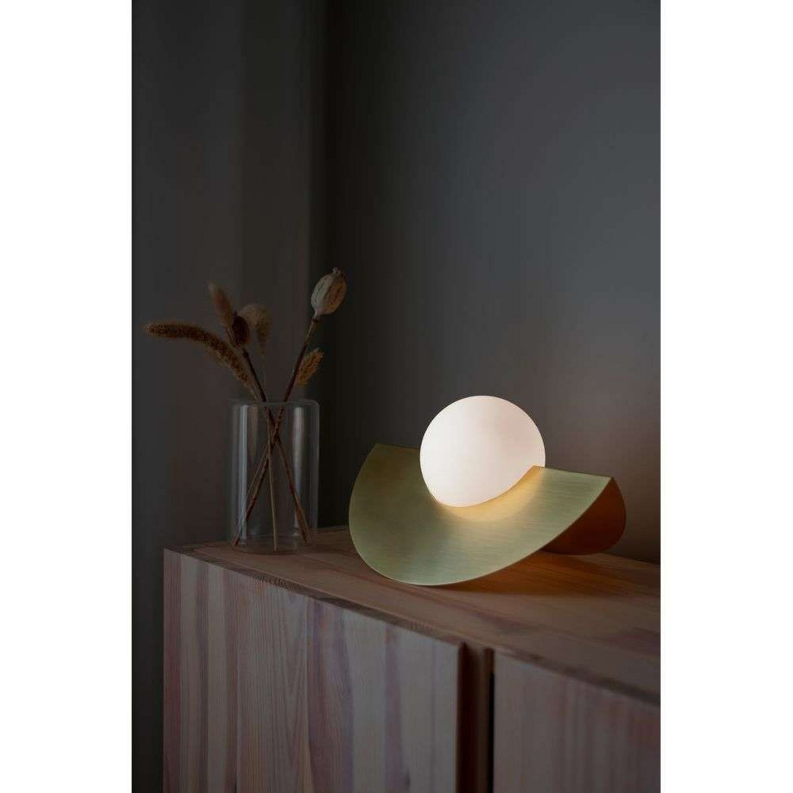 Roccia Veioză Brushed Brass - Globen Lighting