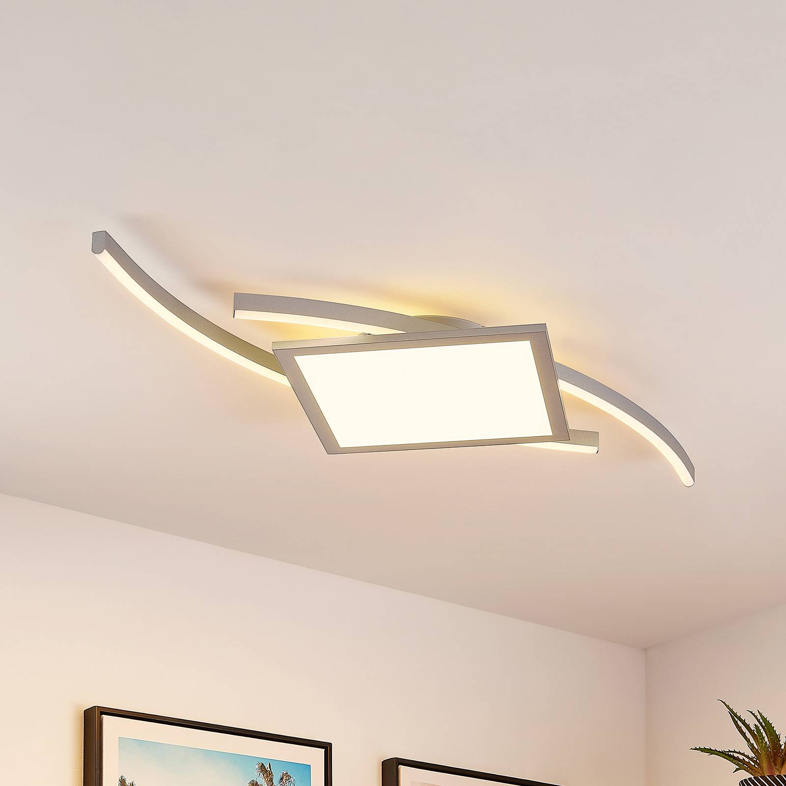 Lucande Tiaro LED-loftlampe kantet 42,5 cm