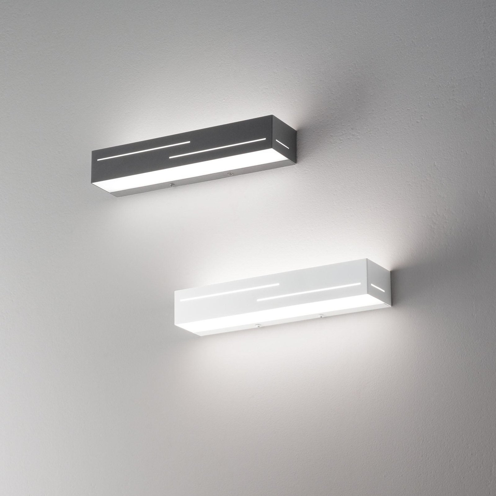 LED stenska svetilka Banny, bela, širina 31 cm, gor- & downlight