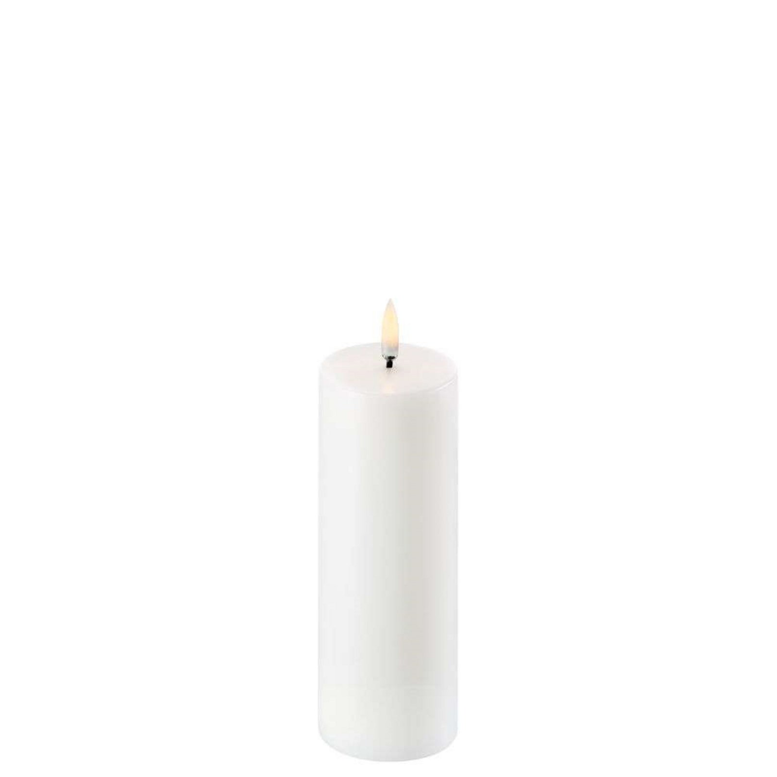 Pillar Candle LED Nordic White 5,8 x 15 cm - Uyuni Lighting