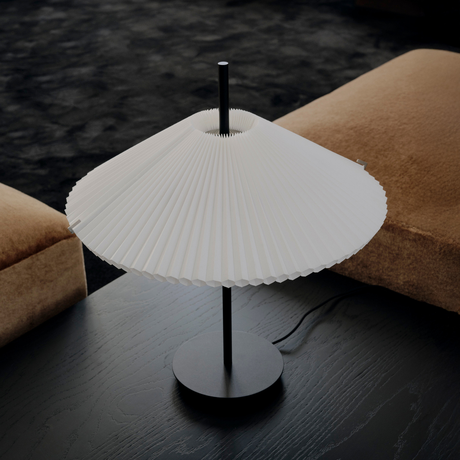 New Works Nebra LED table lamp, black and white, 45 cm, fabric