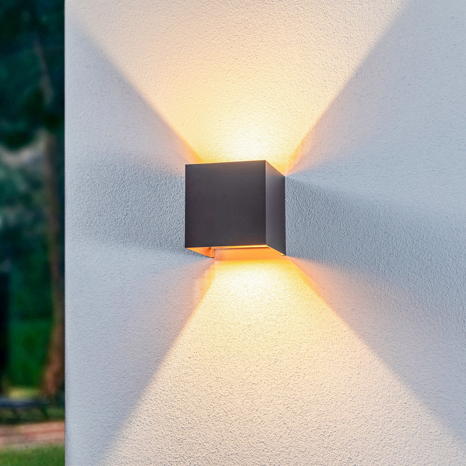 Nivar Square LED Kültéri Fali Lámpa Black/Gold - Lindby