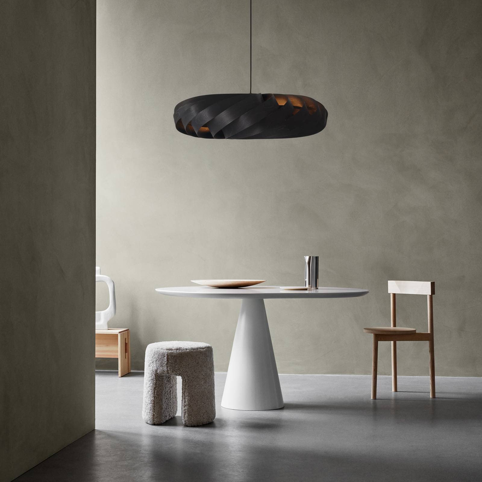 Tom Rossau hanglamp TR5, Ø 100 cm, zwart, berkenhout