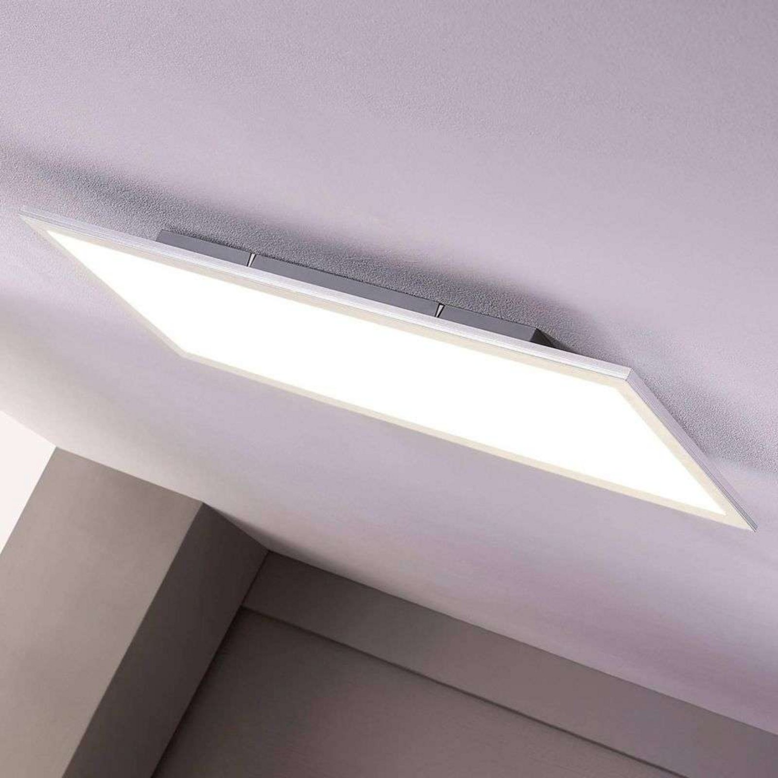 Livel LED Kattovalaisin 4.000K 120x30 White/Silver - Lindby