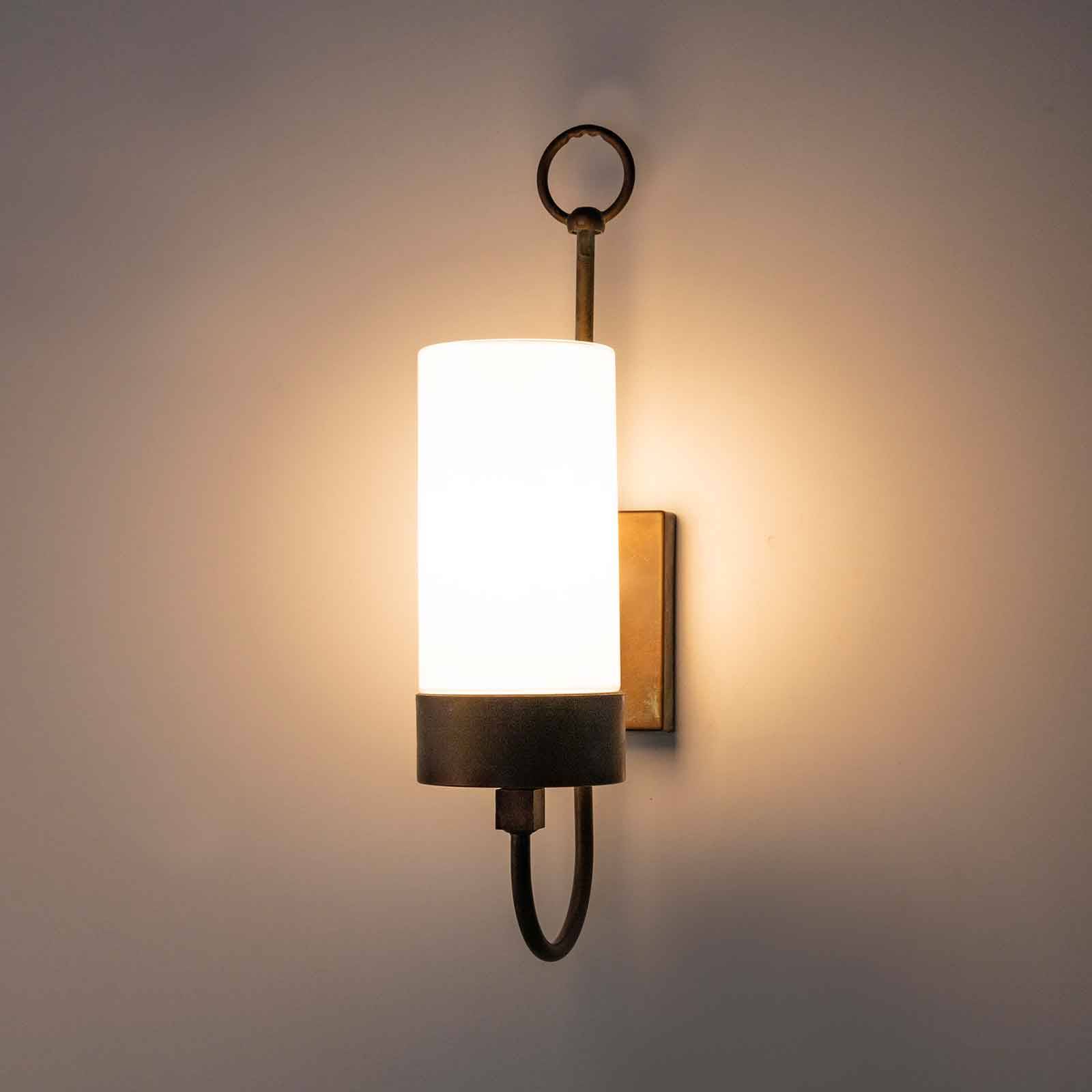 Moretti Luce Utomhusvägglampa 3355 mässing antik/opal