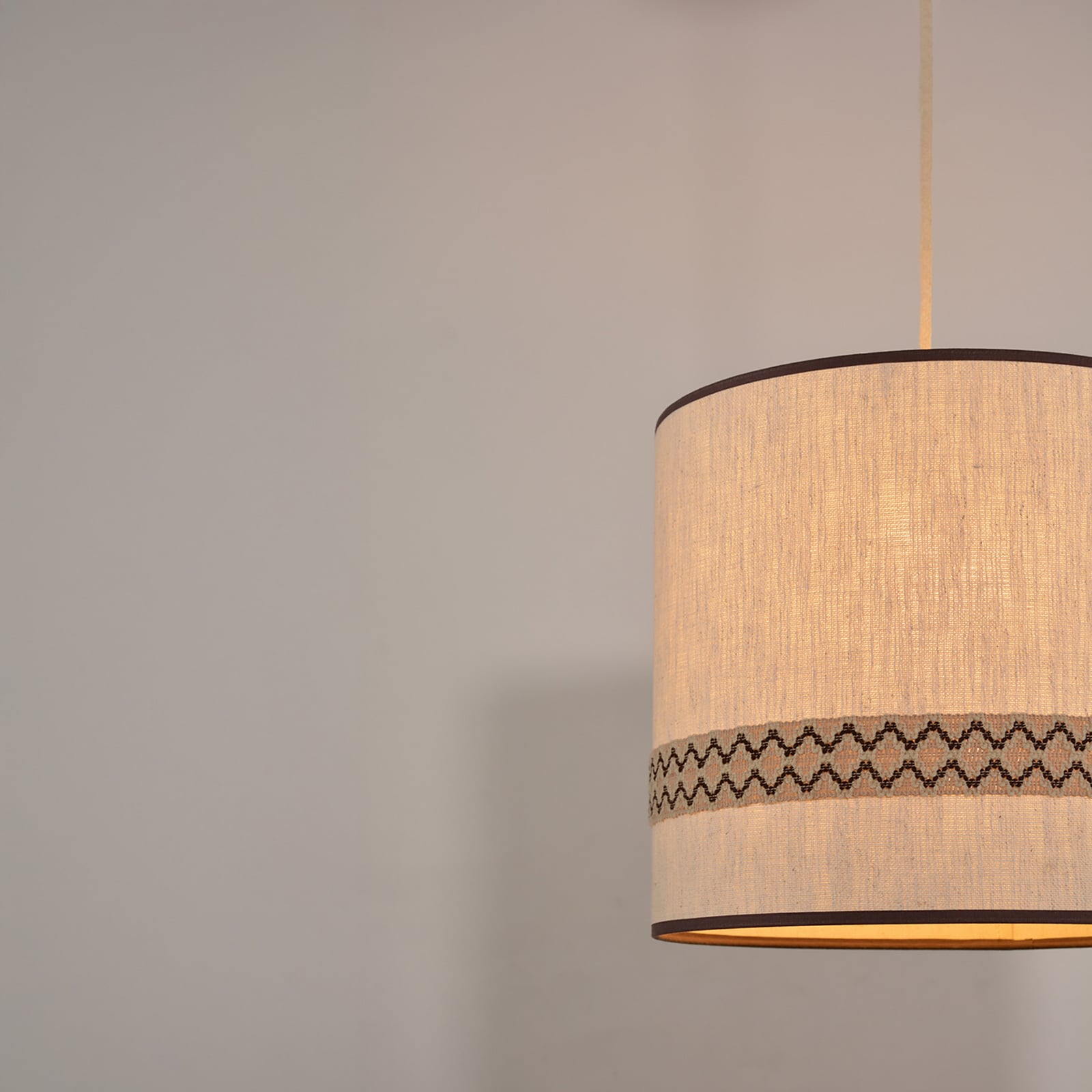 Lampada a sospensione Jimmy, Ø 35 cm, bordo decorativo - MARKET SET