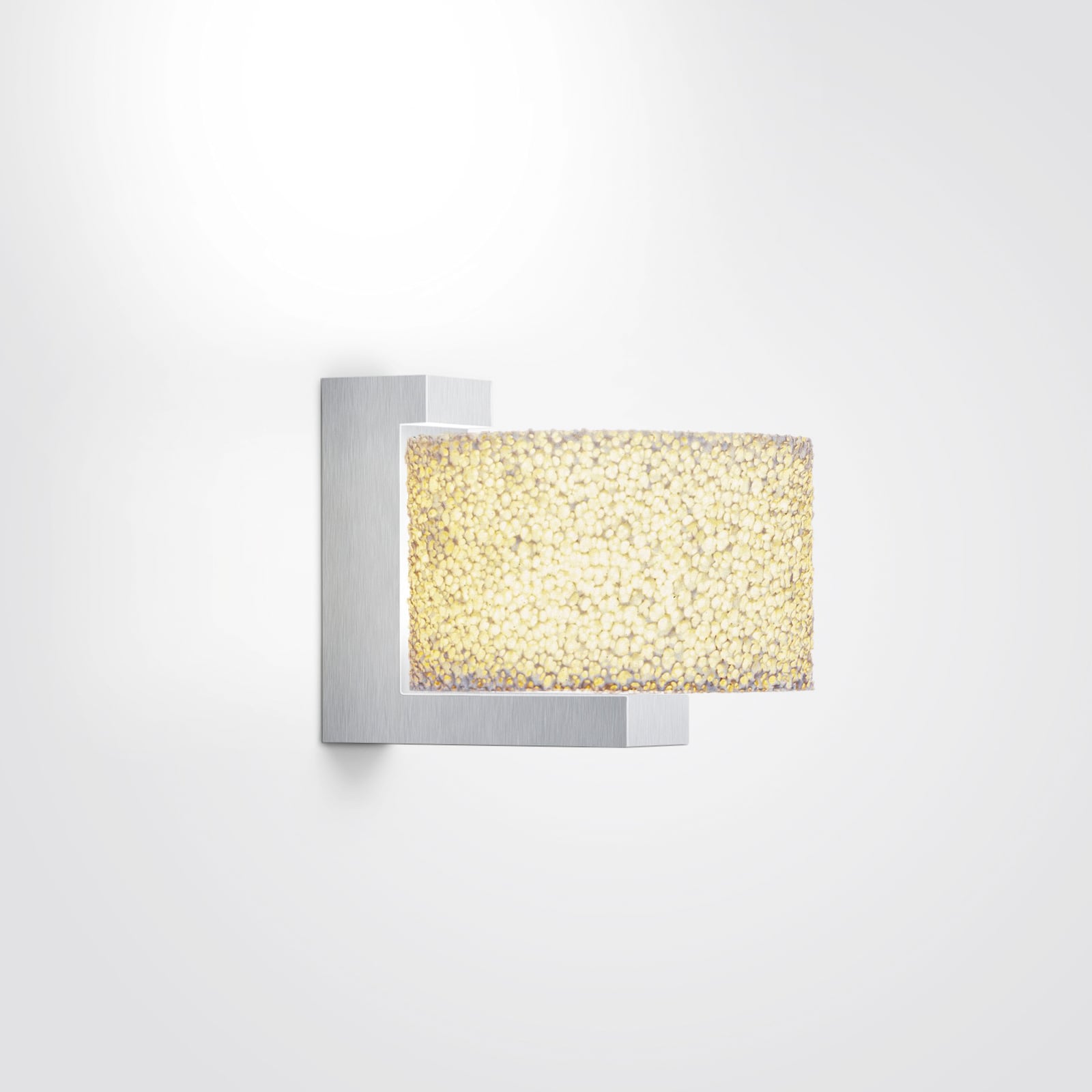 Reef LED wall light Brushed/White - serien.lighting