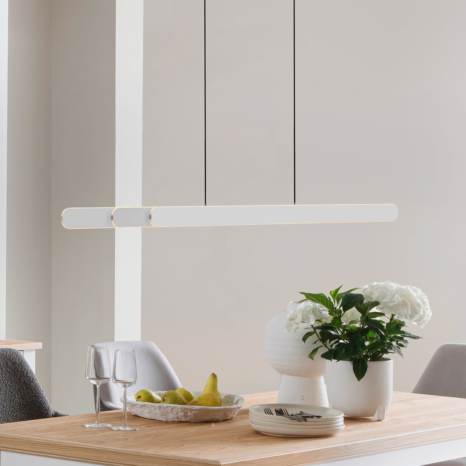 Okrugla LED viseća svjetiljka ADRIANA, bijela, duljina 160 cm, metal CCT
