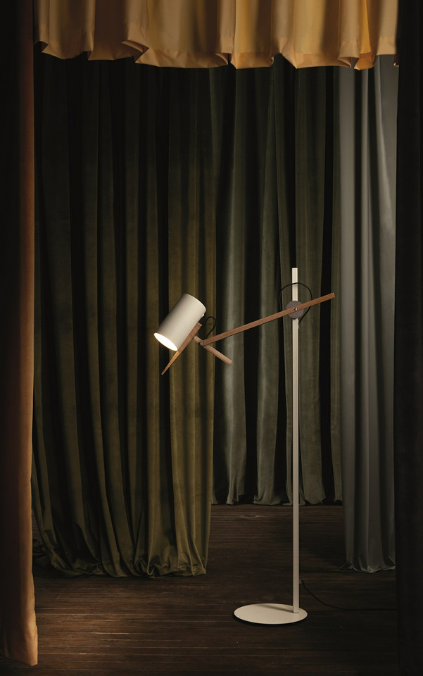 Marset Scantling P73 Golvlampa, vit från Marset