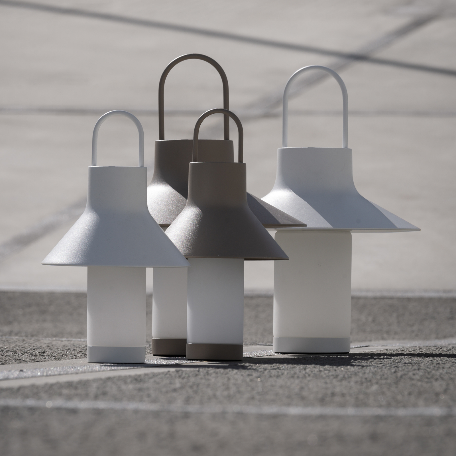 Shadow Portable Lampada da Tavolo S White - Loom Design