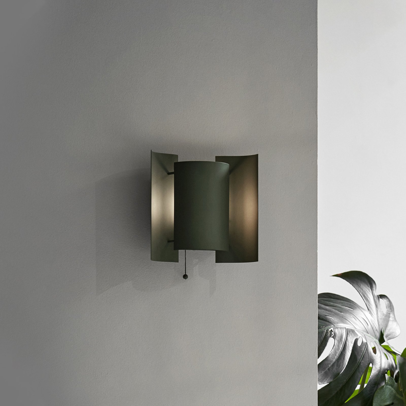 Butterfly Wandlamp Dark Green - Northern