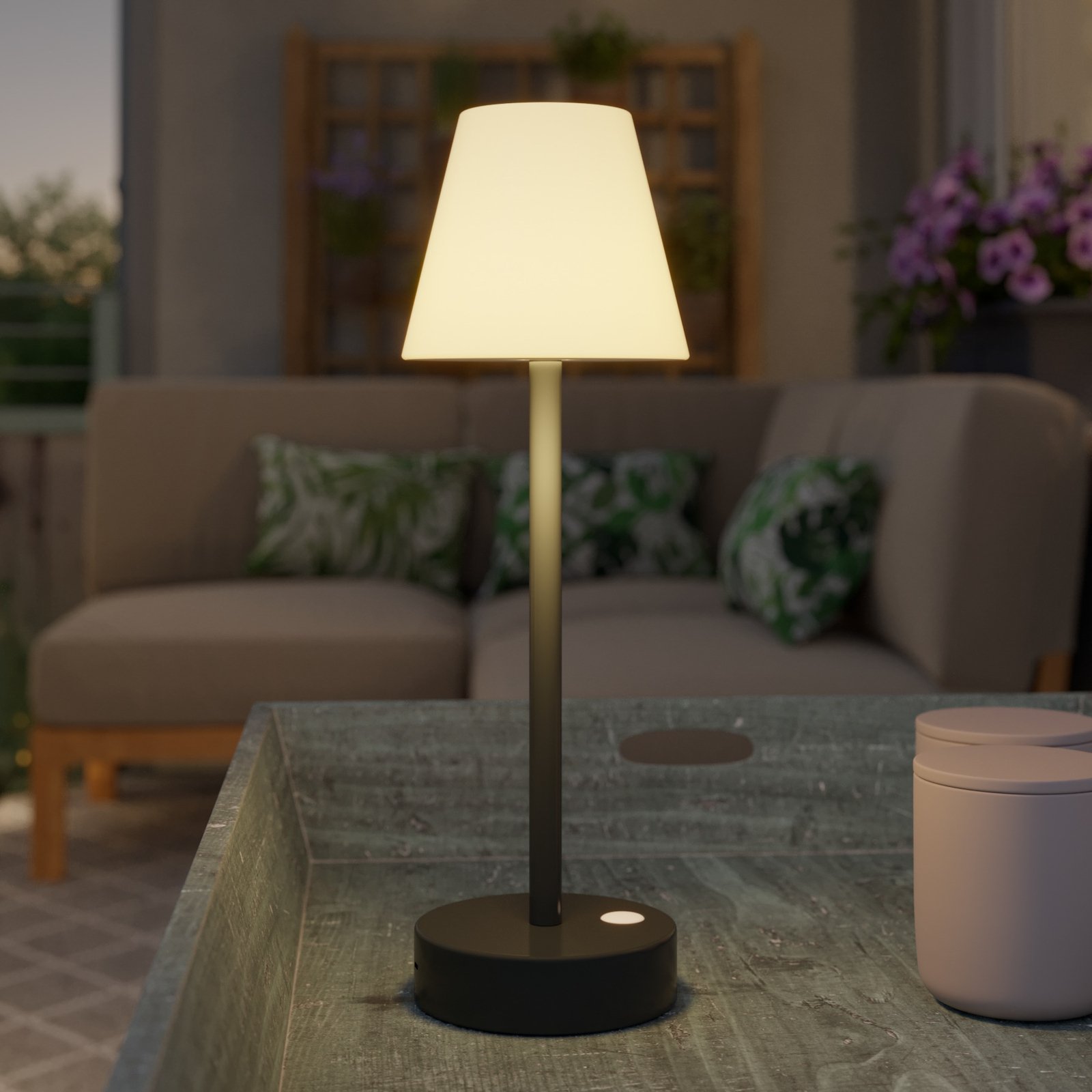 Newgarden Lola Slim lampa stołowa LED, antracytowa