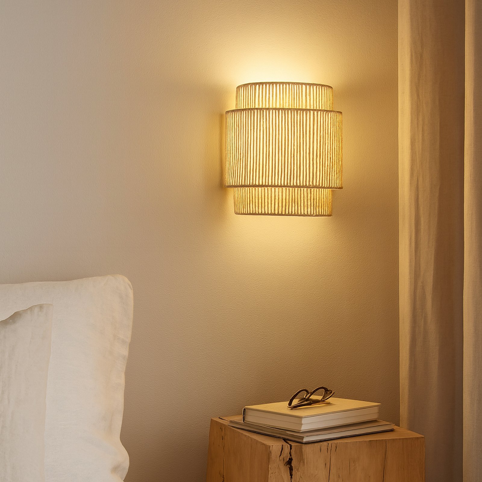 Anuva Wandleuchte, naturfarben, Höhe 25 cm, Papier - Lindby Anuva Wandleuchte, naturfarben, Höhe 25 cm, Papier - Lindby