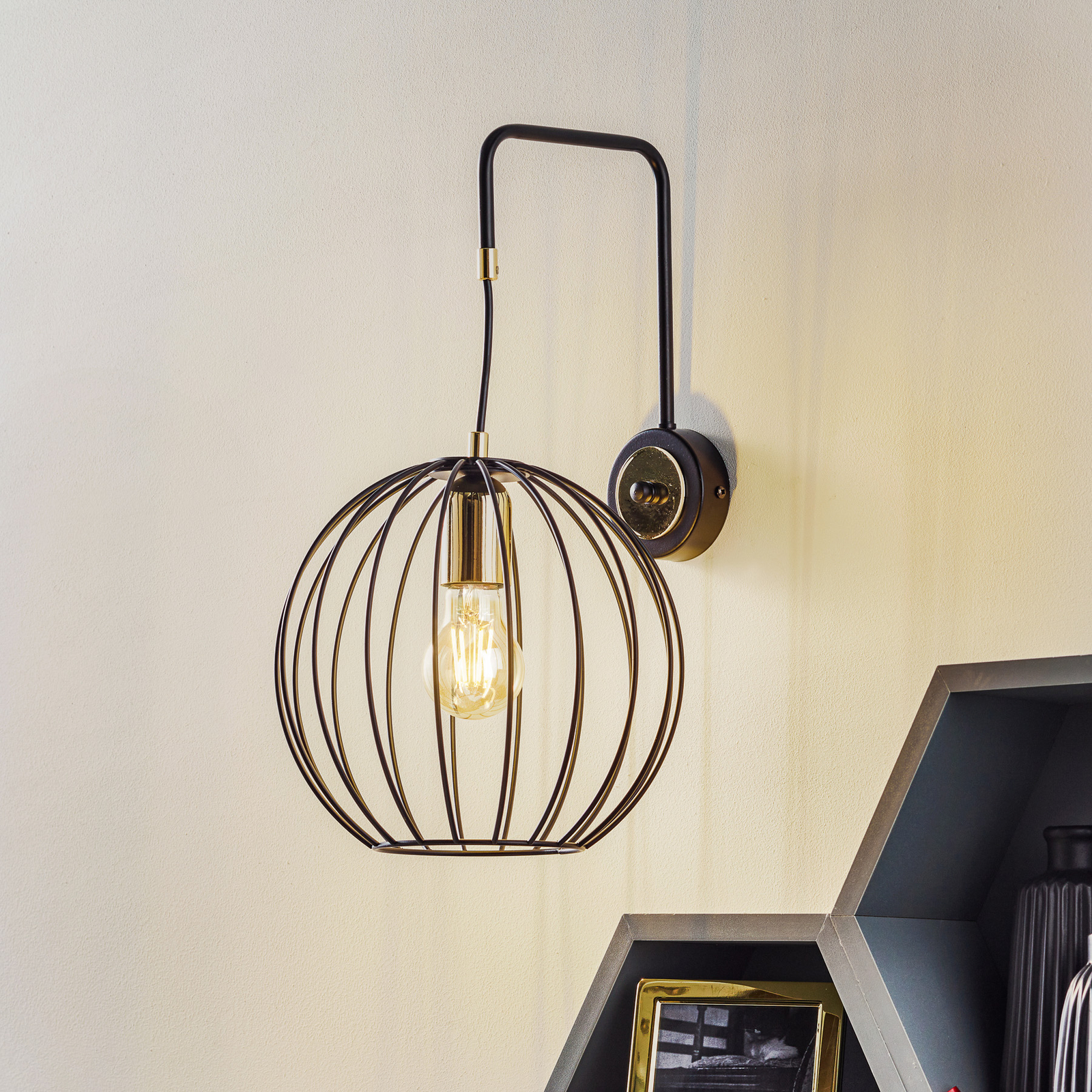 Albio K1 wall light with cage lampshade in black