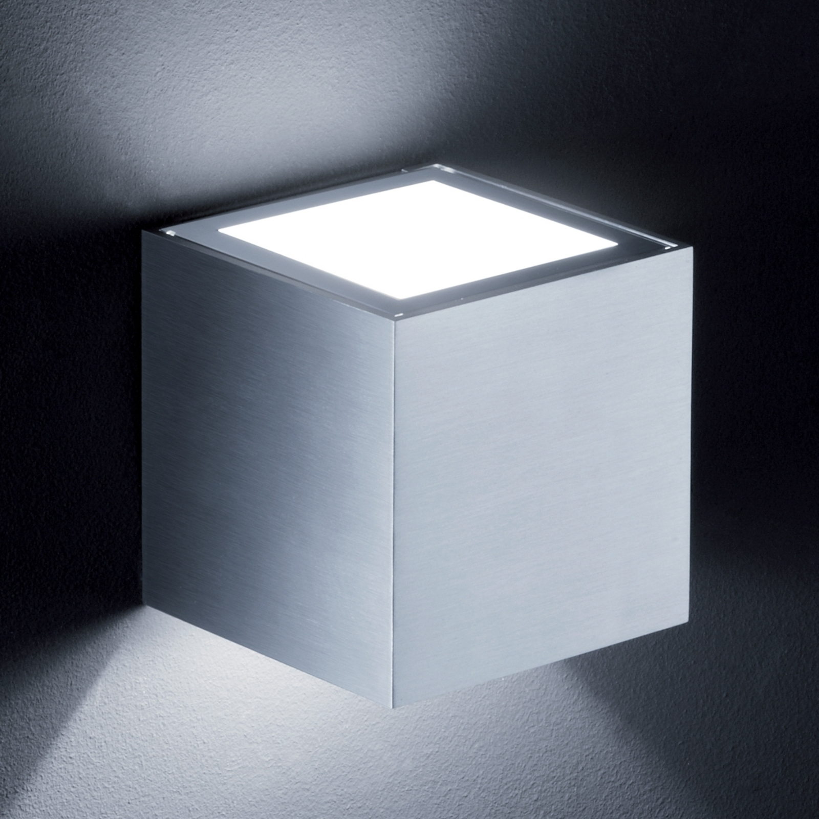 Helestra Siri - cubic wall light up/down