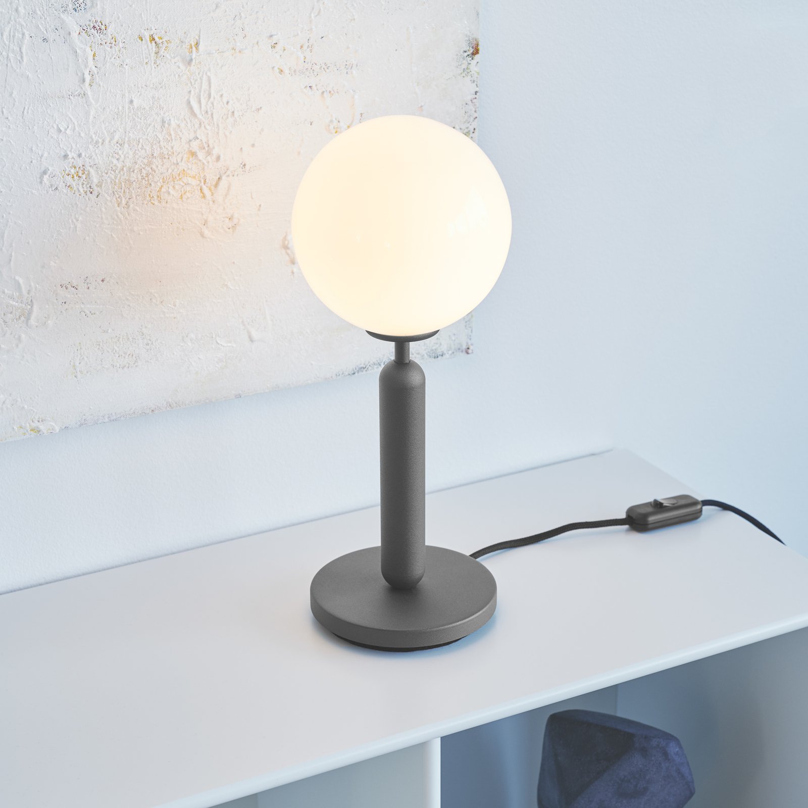Miira Bordlampe Rock Grey/Opal White - Nuura