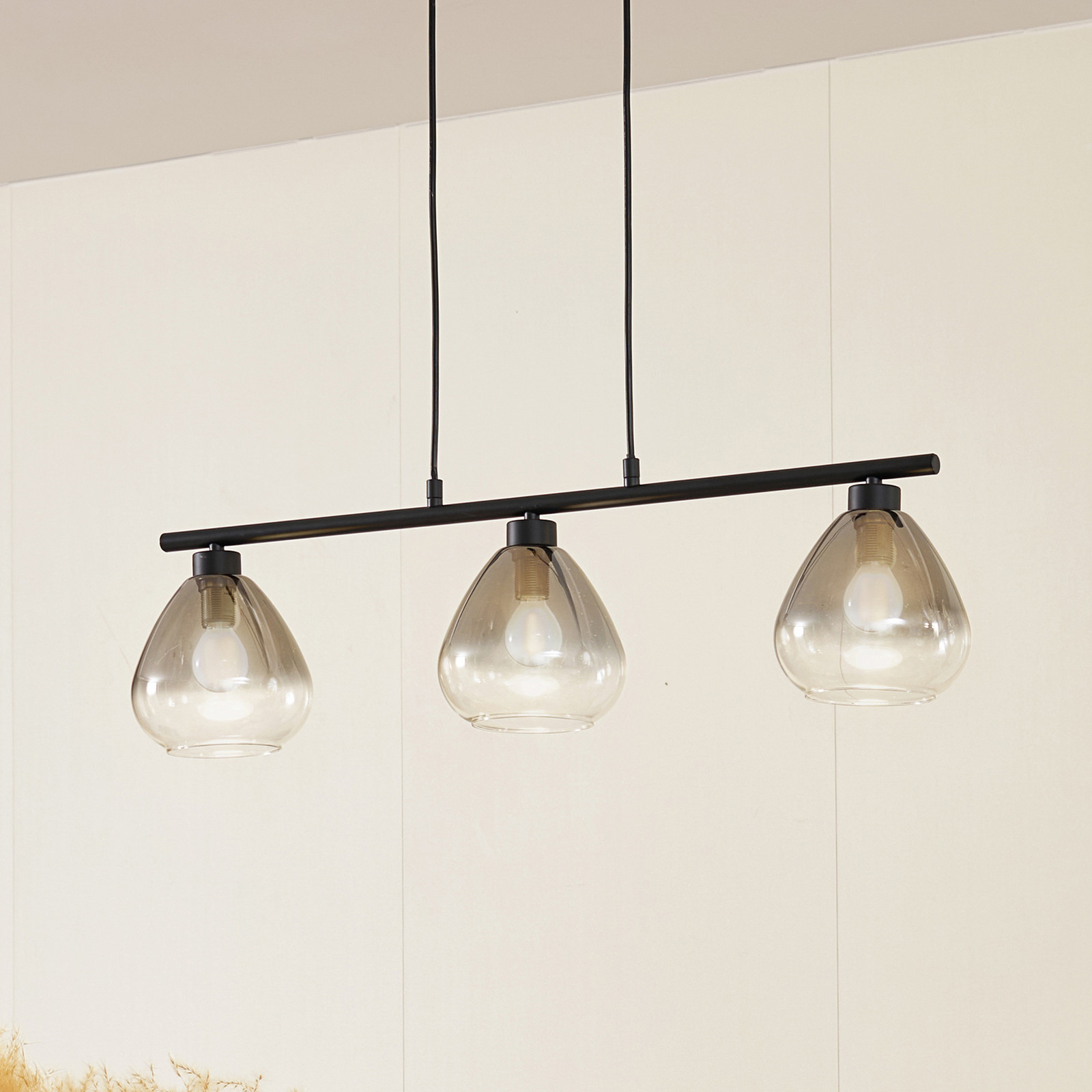 Lampă suspendată Lindby negru sticlă lungime 75 cm - Camera de zi / sufragerie - modern - gri fumuriu negru mat